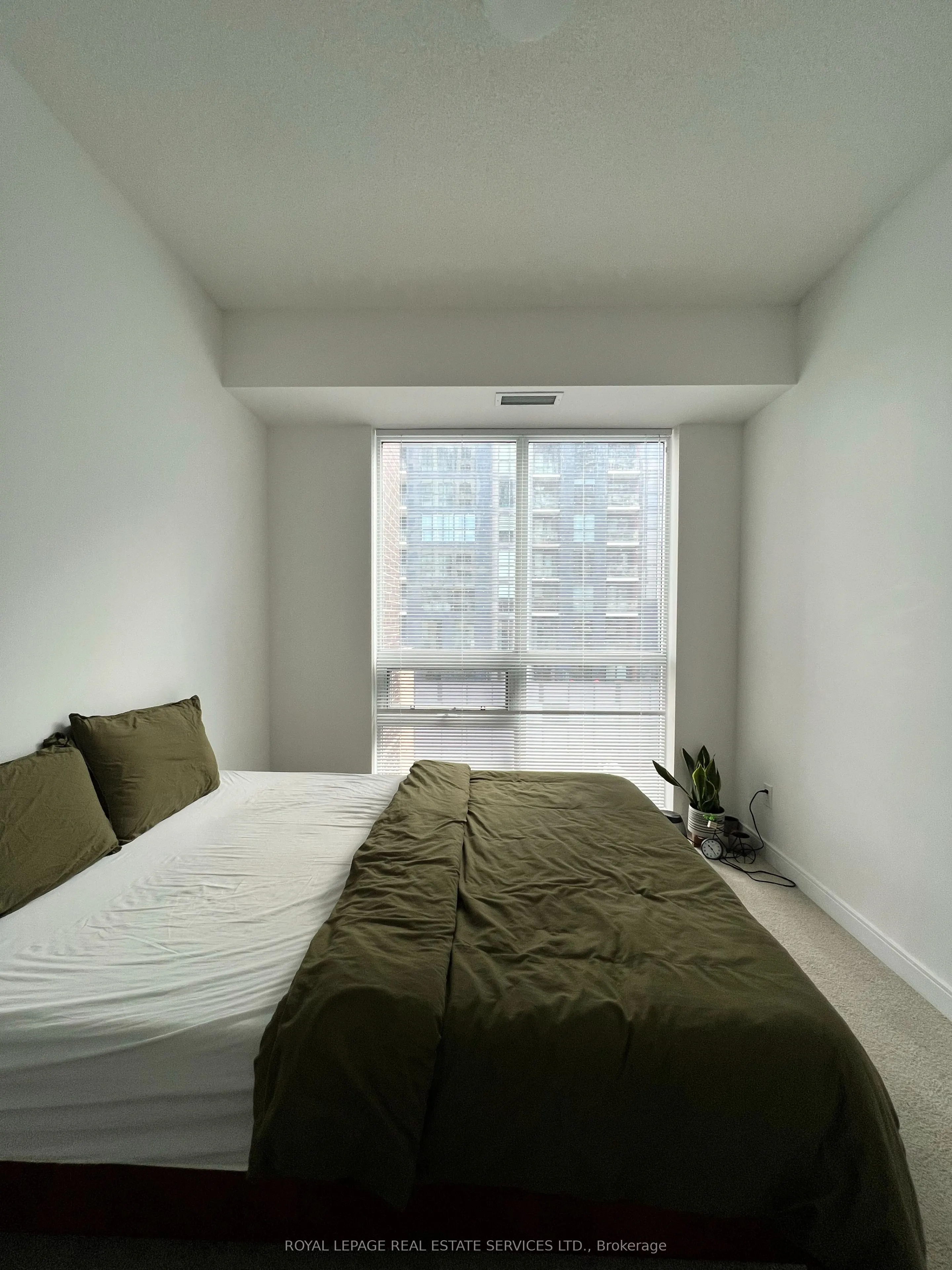 20 Thomas Riley Road, #401