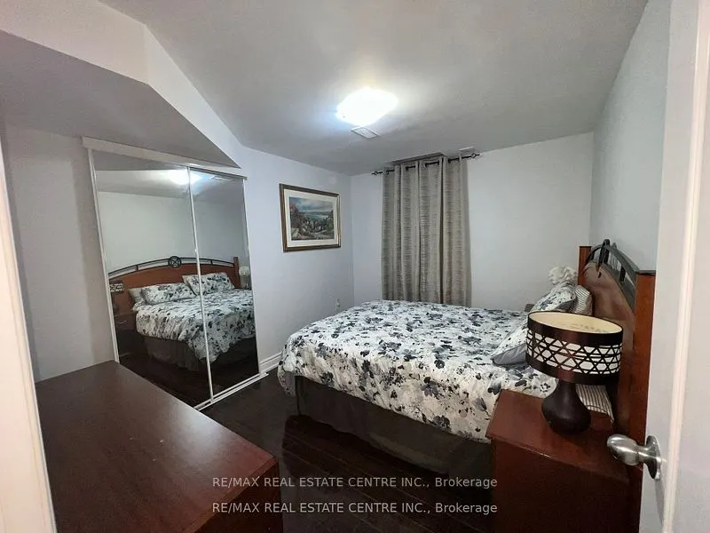 40 Victoriaville Road, #Lower