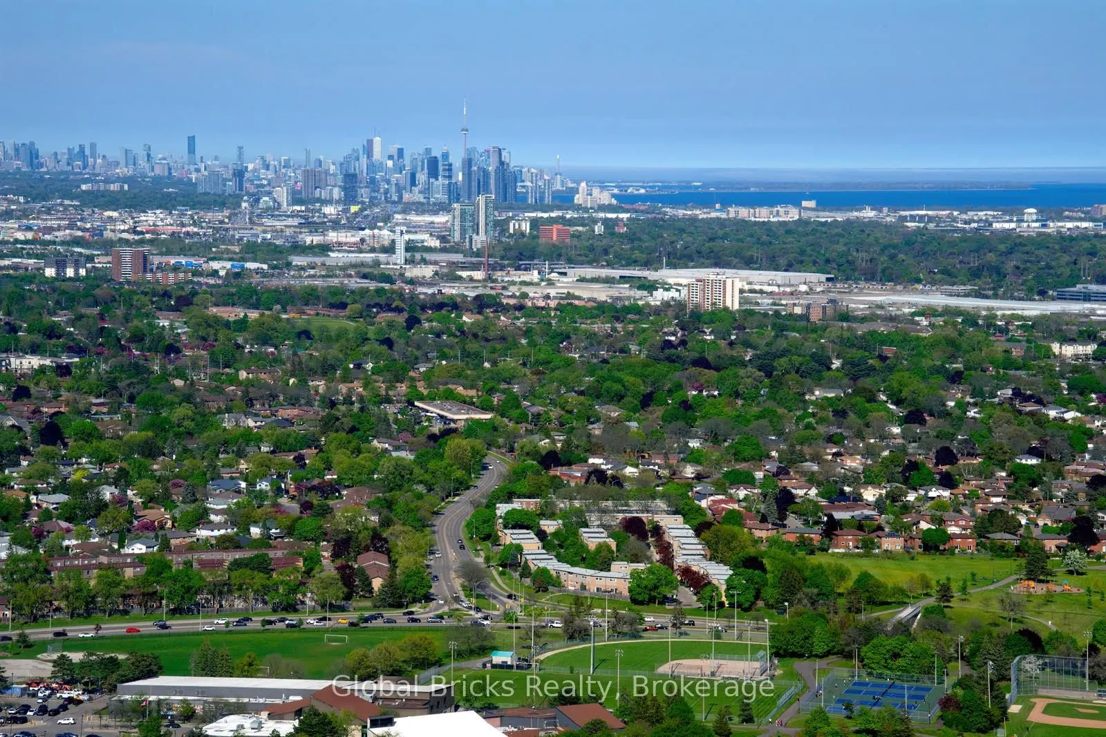60 Absolute Avenue, #308