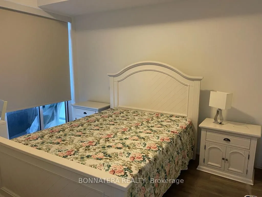4655 Glen Erin Drive, #1804