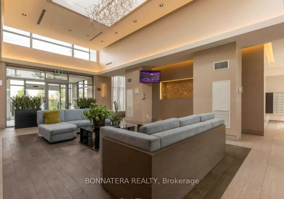 4655 Glen Erin Drive, #1804