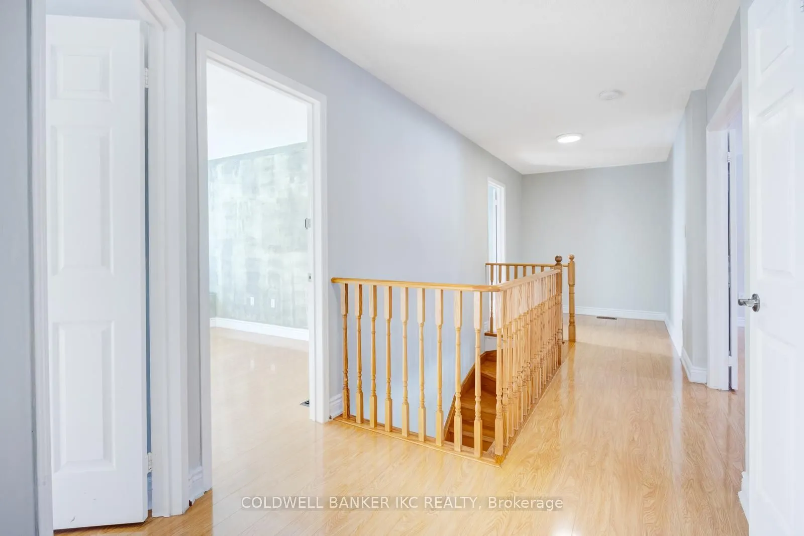 25 Hollowgrove Boulevard
