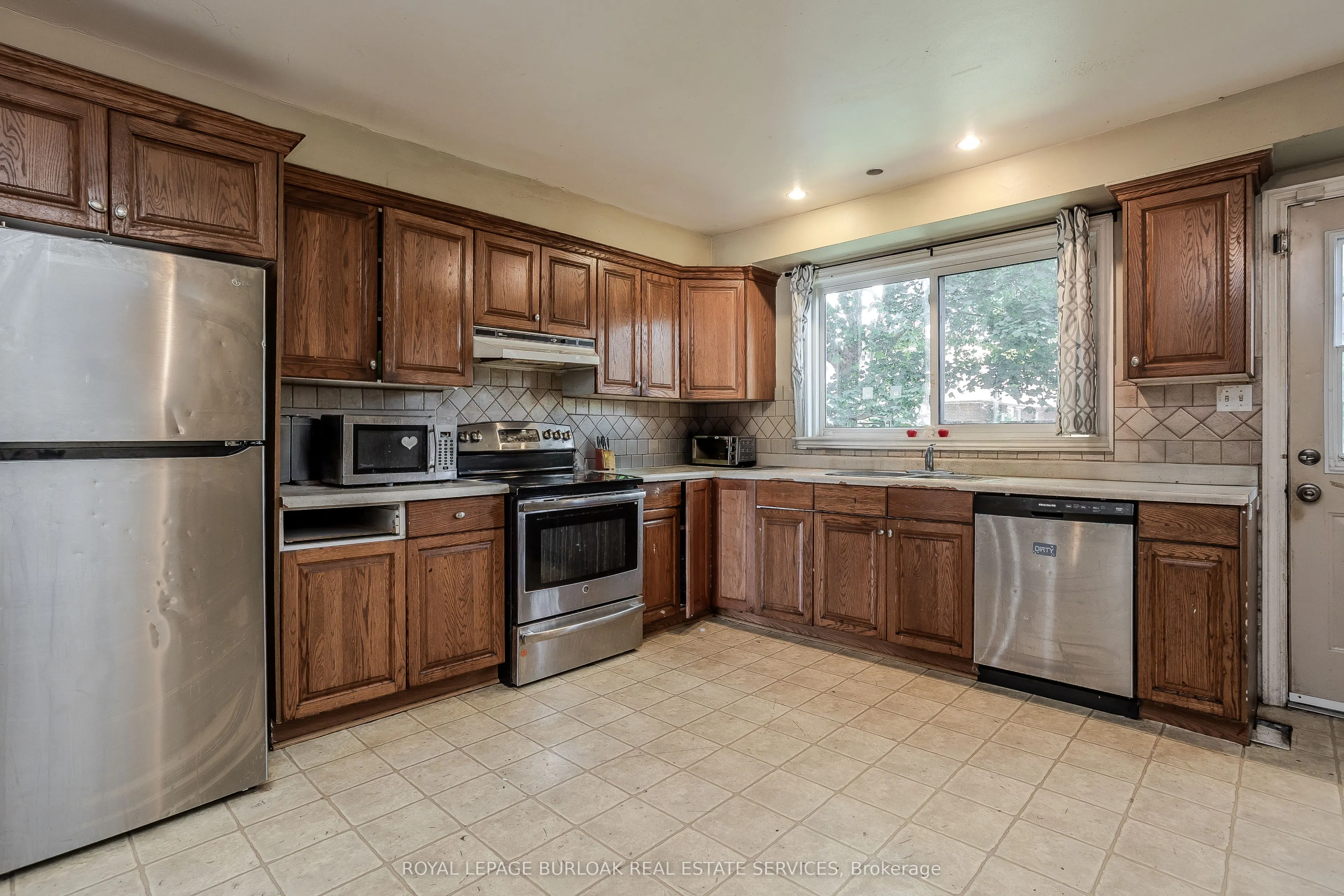 4050 Longmoor Drive