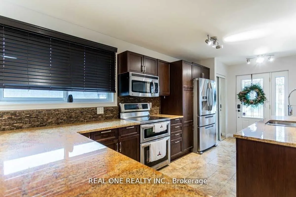 1333 Playford Road, #Upper