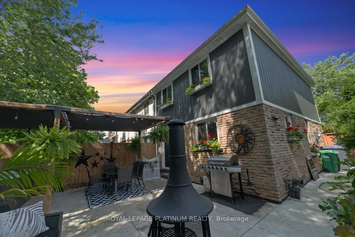 93 Elmvale Avenue