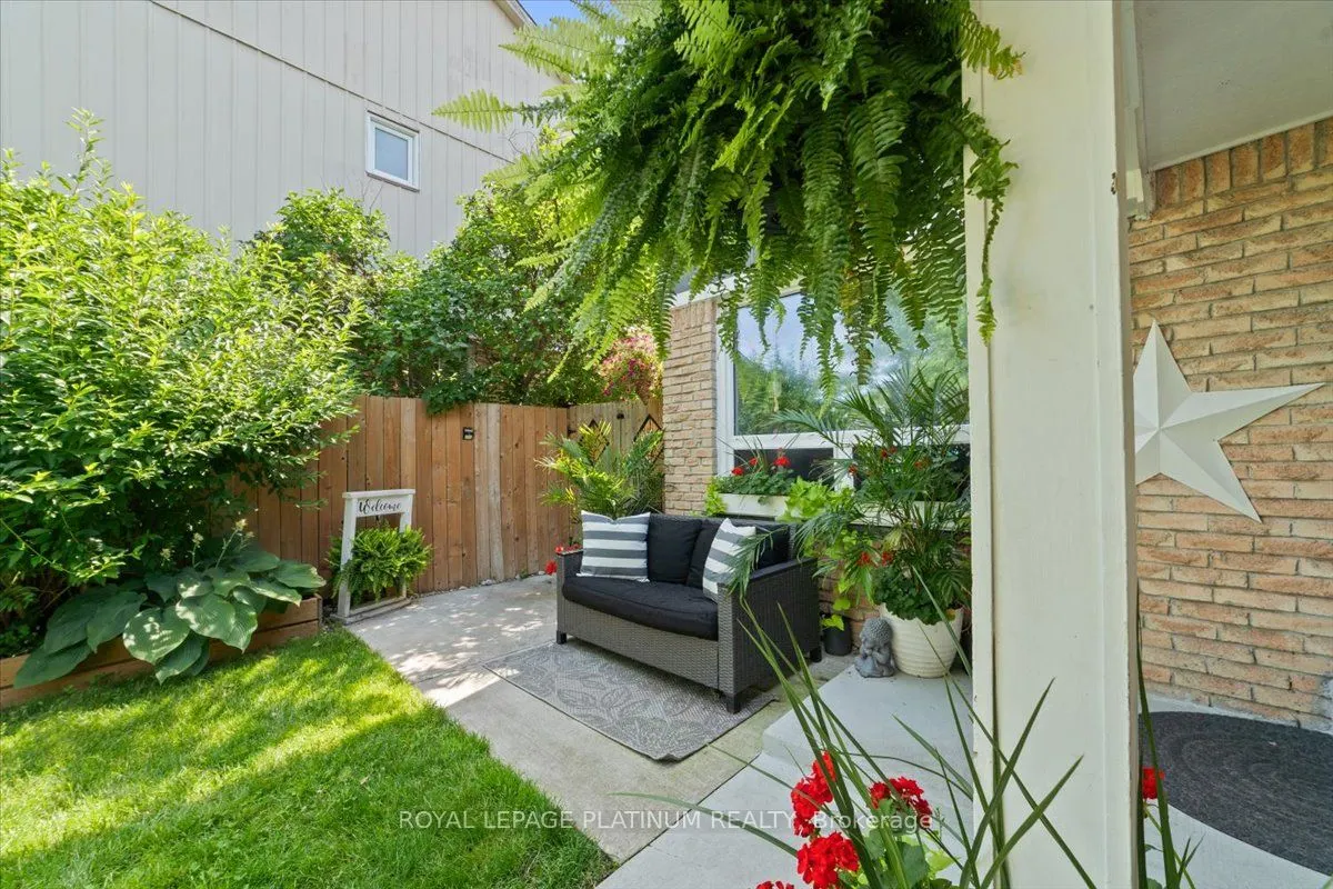 93 Elmvale Avenue