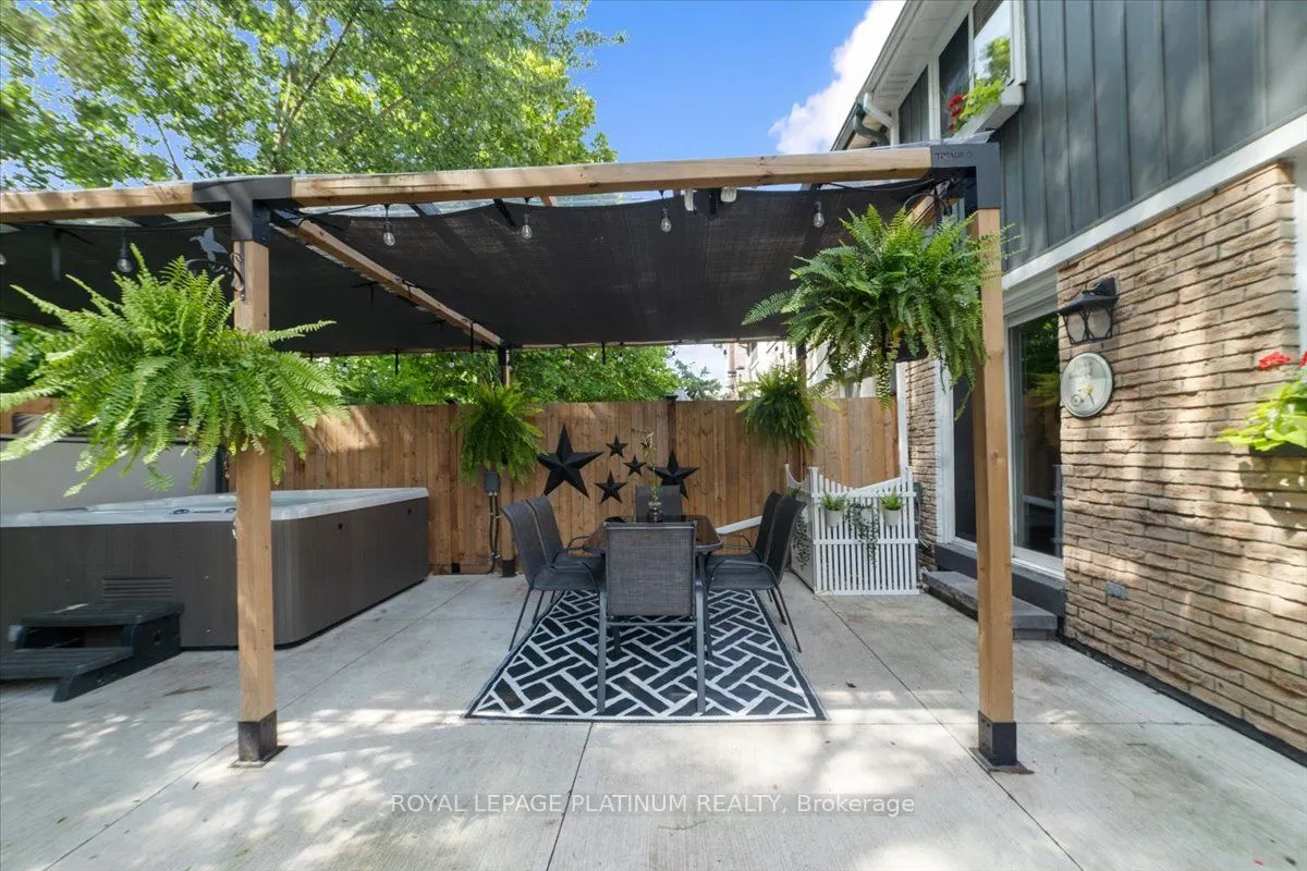 93 Elmvale Avenue