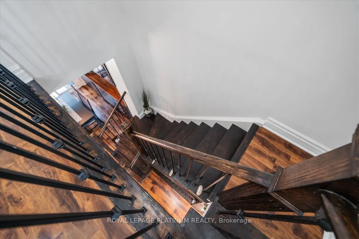 93 Elmvale Avenue