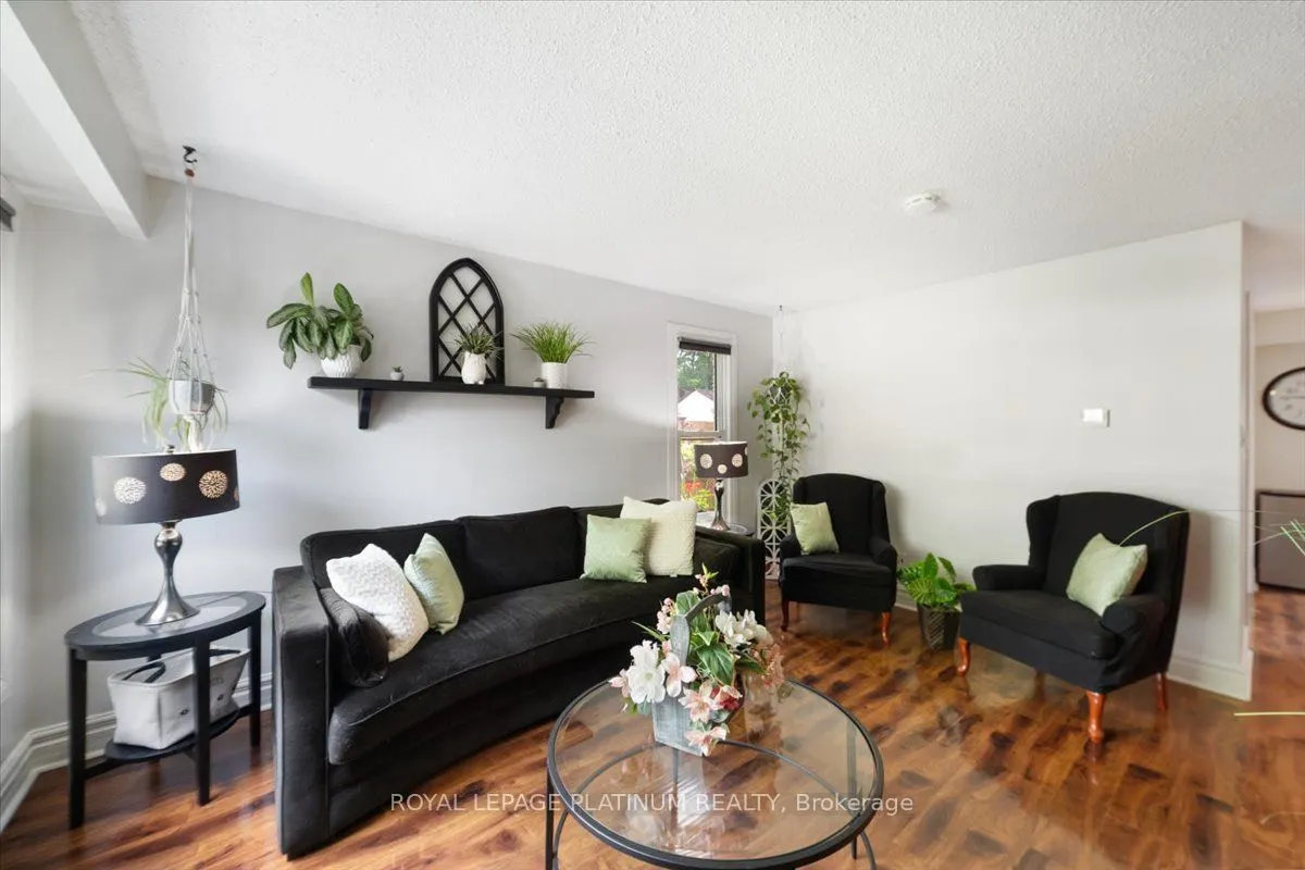 93 Elmvale Avenue