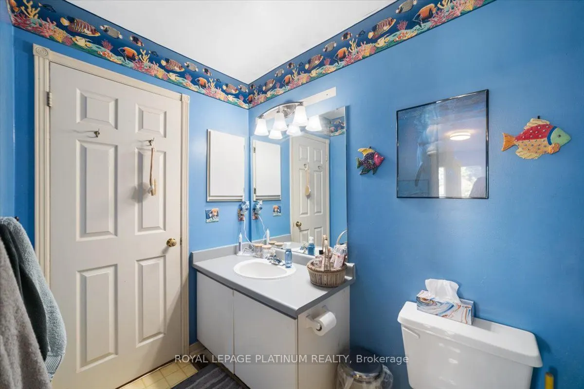 77 Lord Simcoe Drive