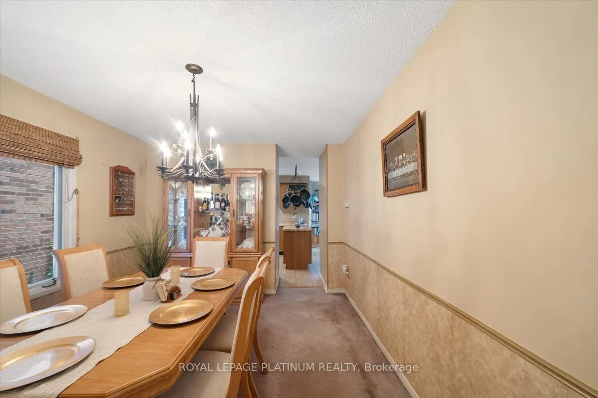 77 Lord Simcoe Drive