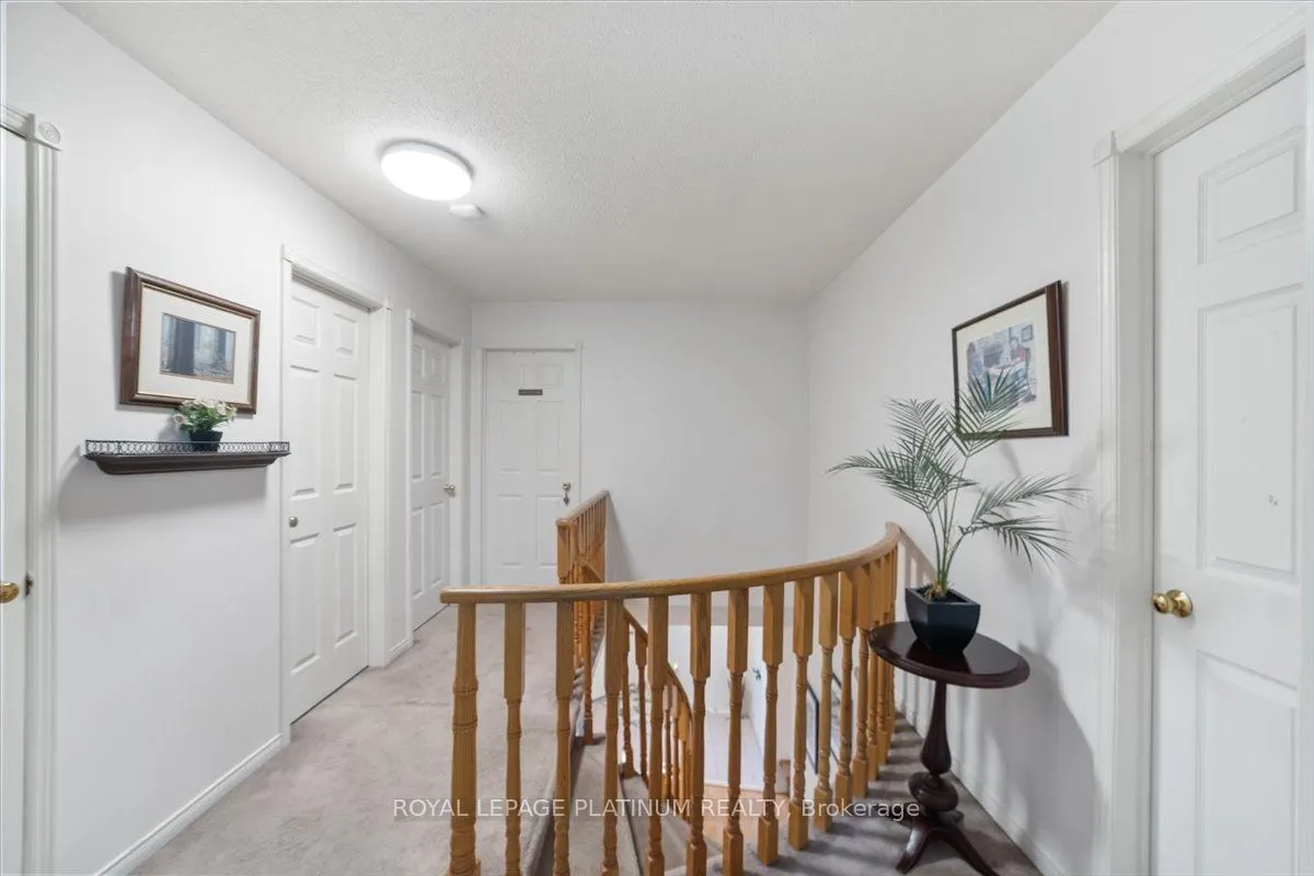 77 Lord Simcoe Drive