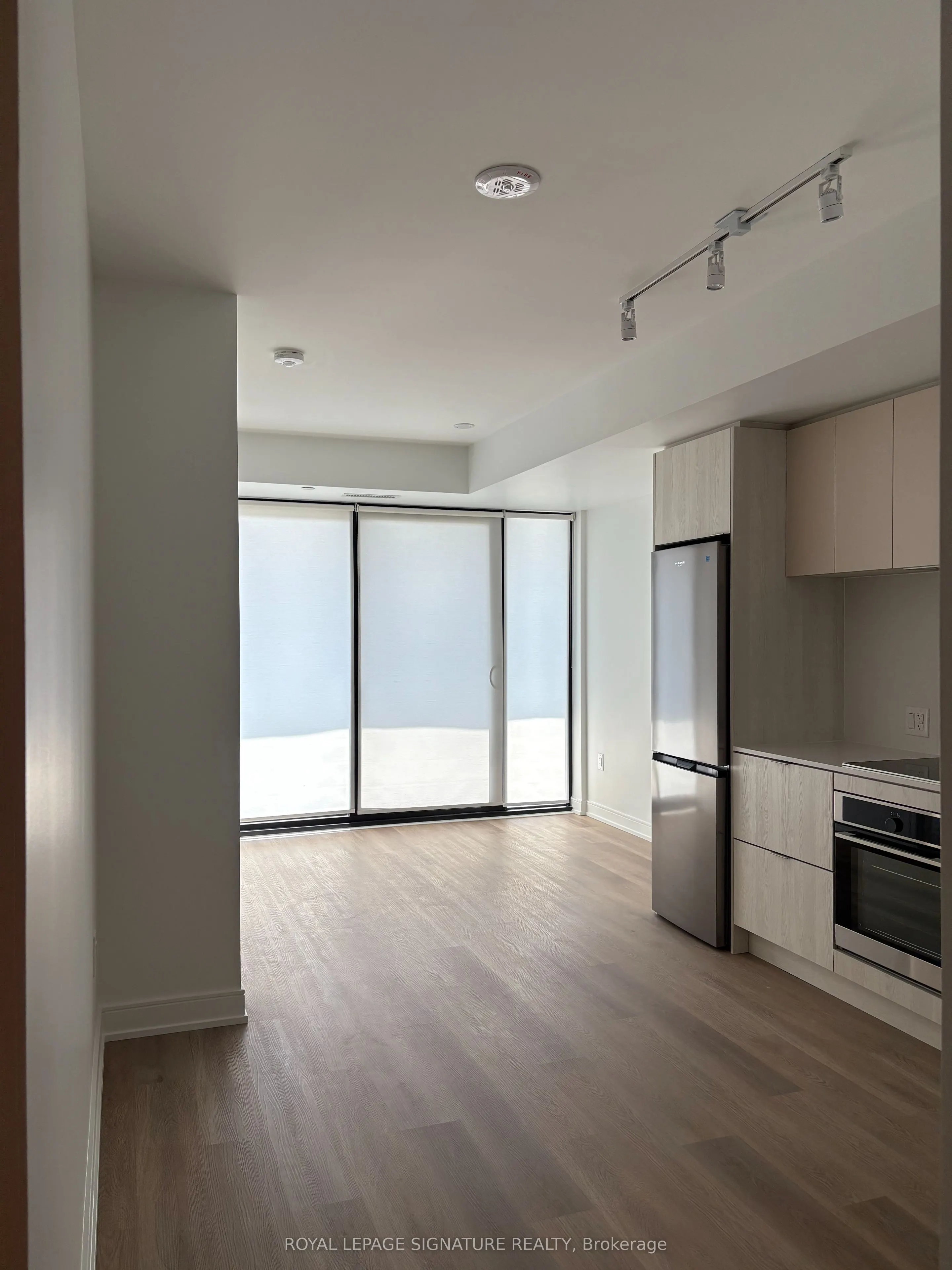 3009 Novar Road, #513
