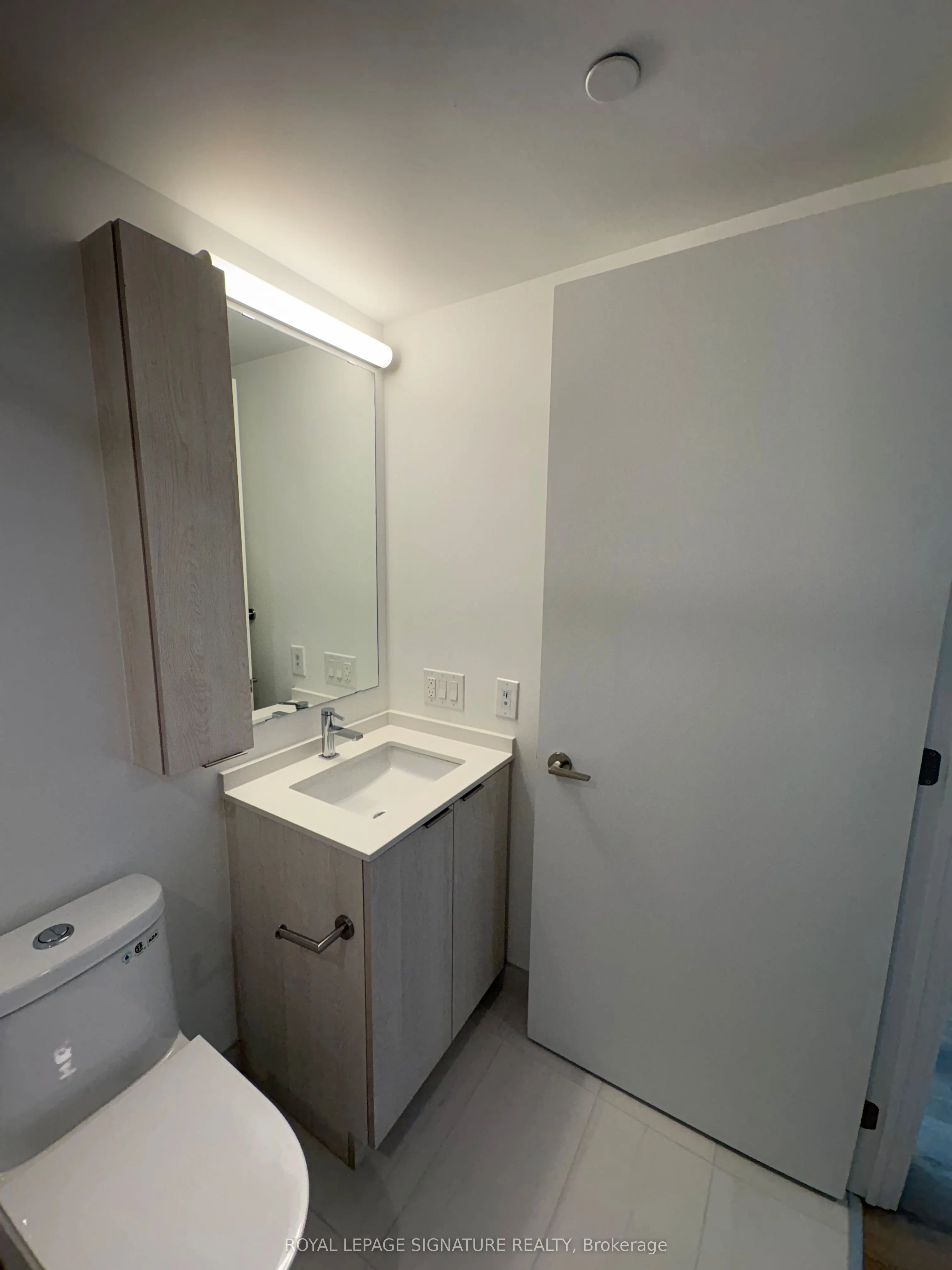 3009 Novar Road, #513