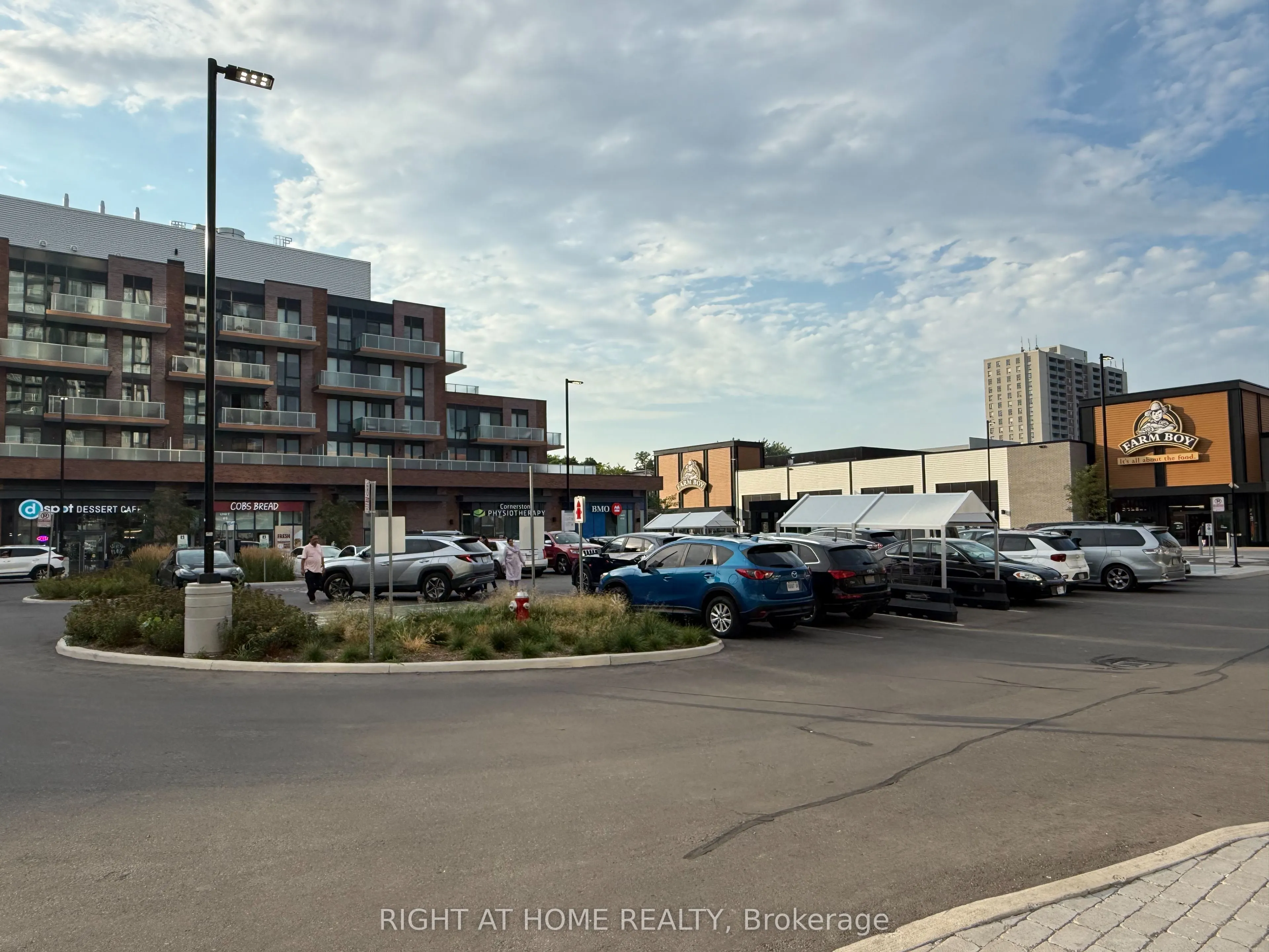 220 Missinnihe Way, #1408