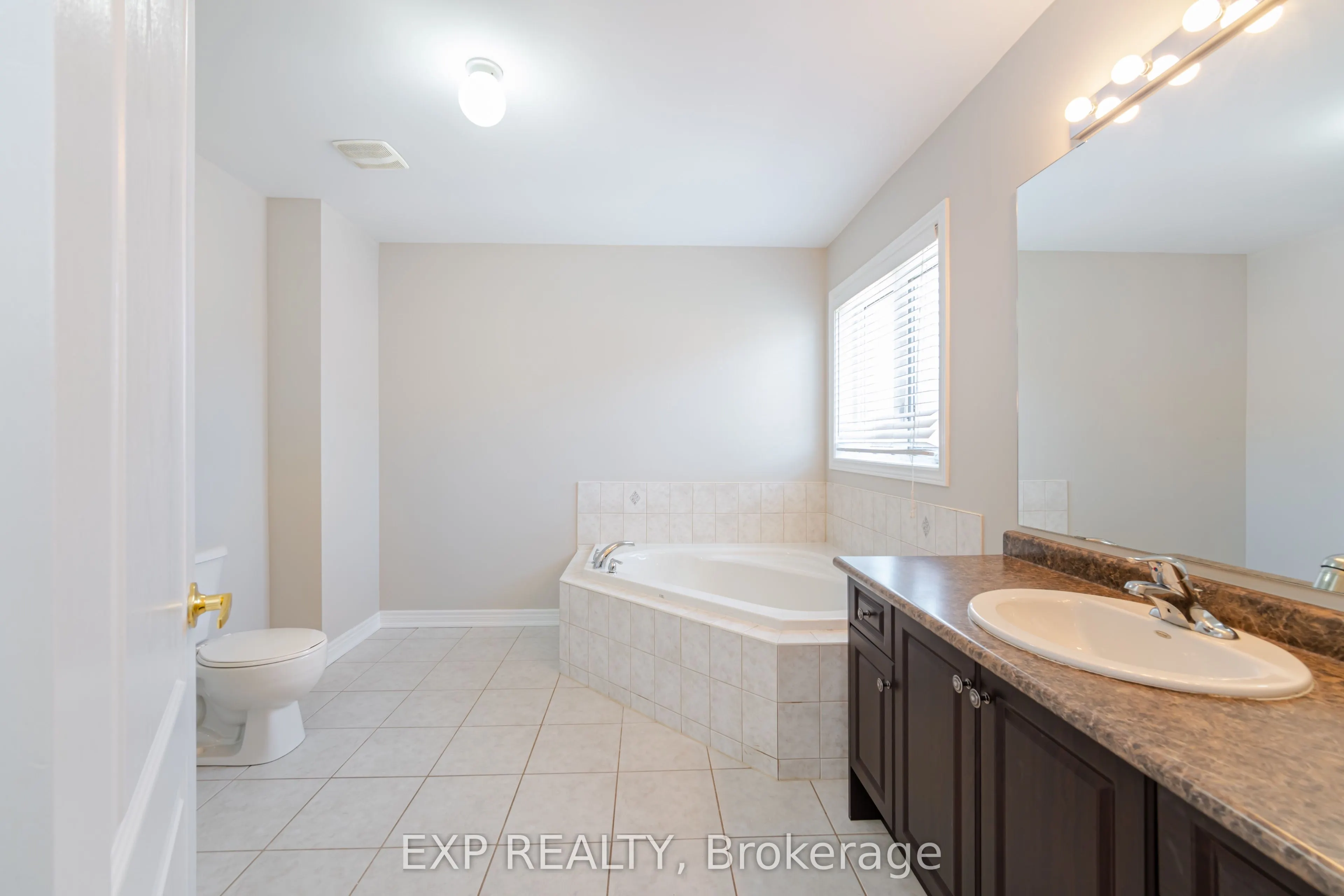 397 Scott Boulevard, #Upper