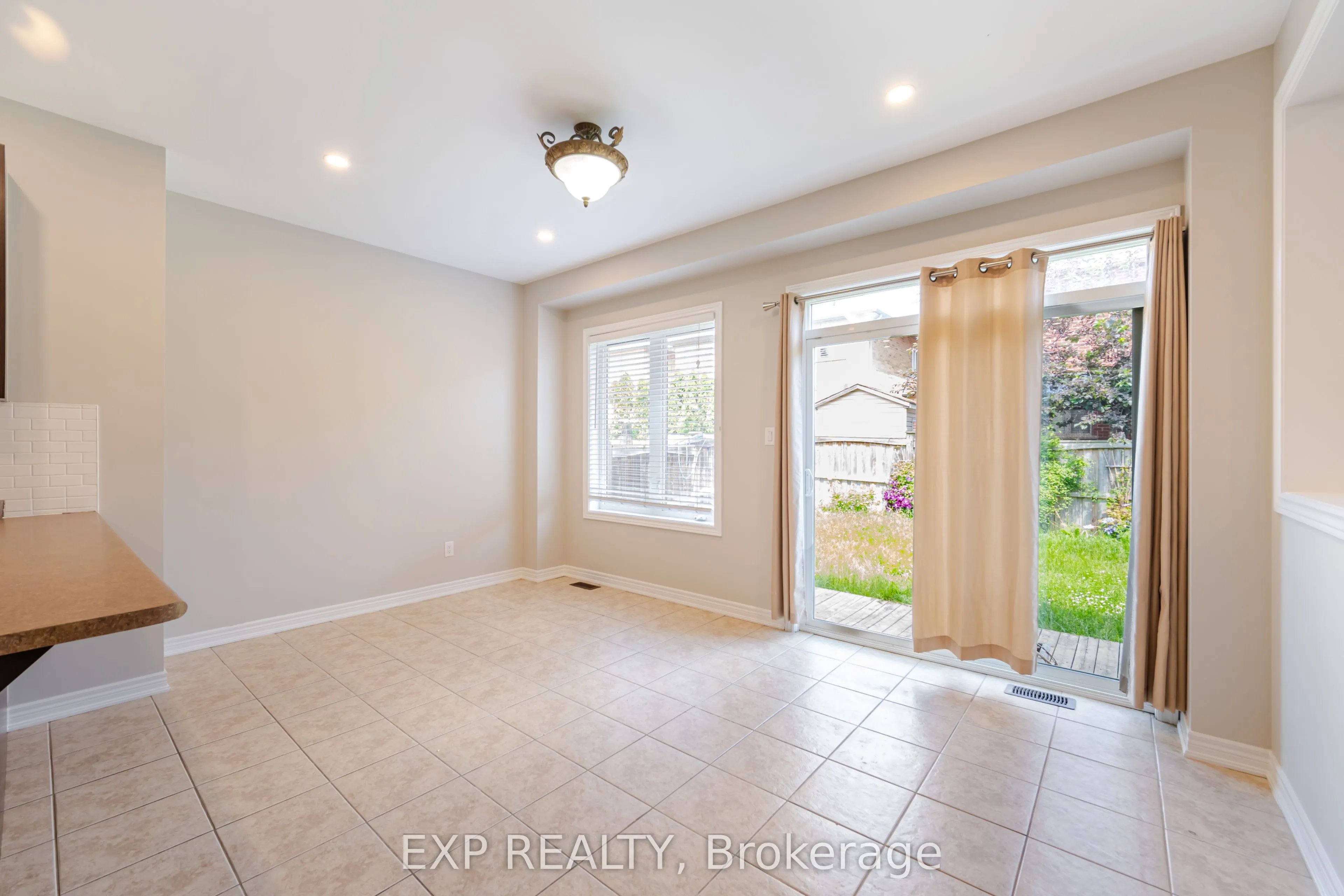 397 Scott Boulevard, #Upper