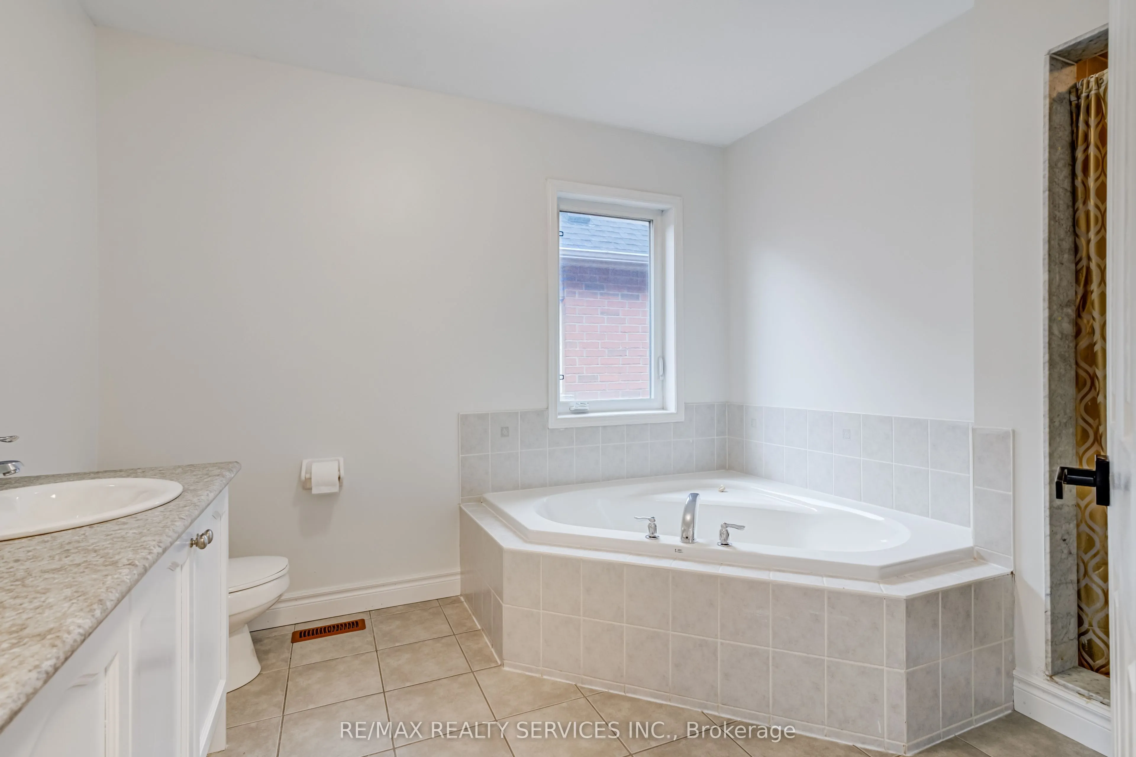 20 Portrush Trail