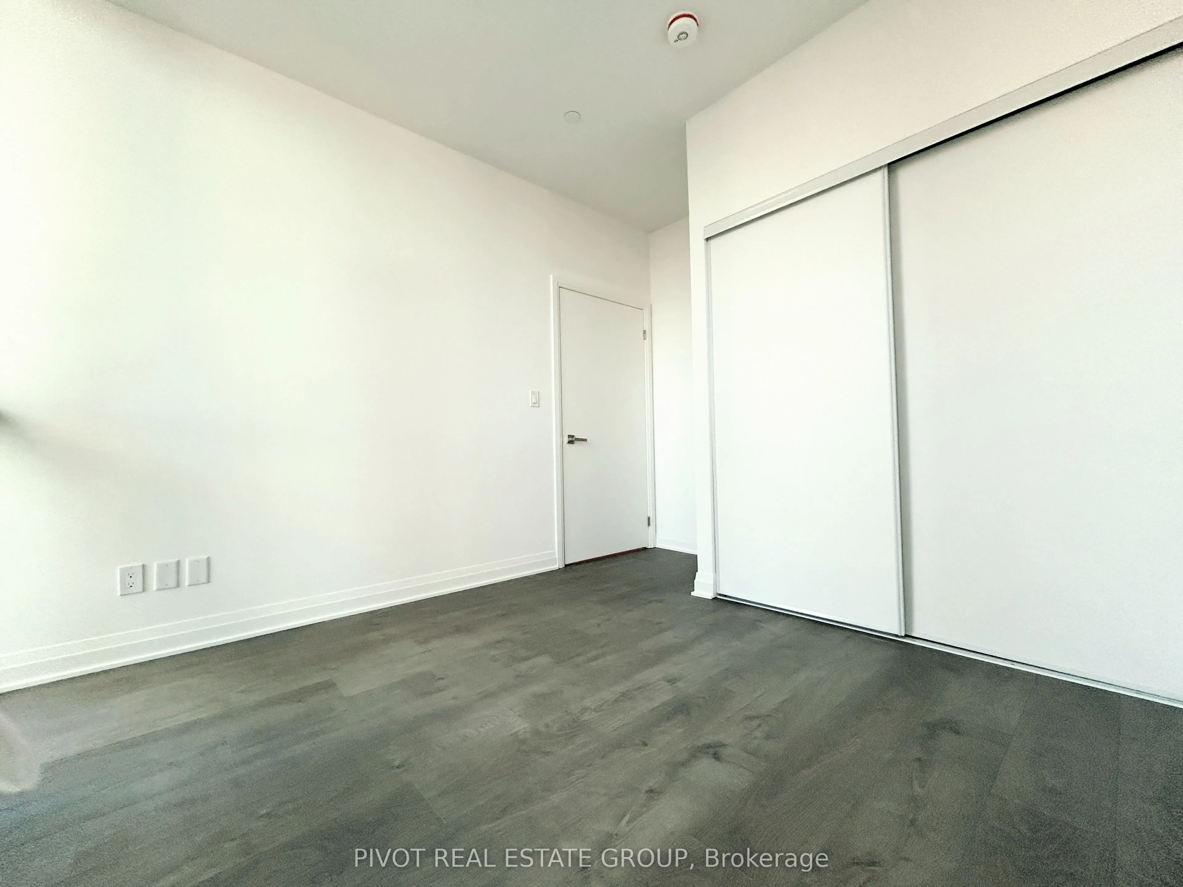 4015 The Exchange, #711
