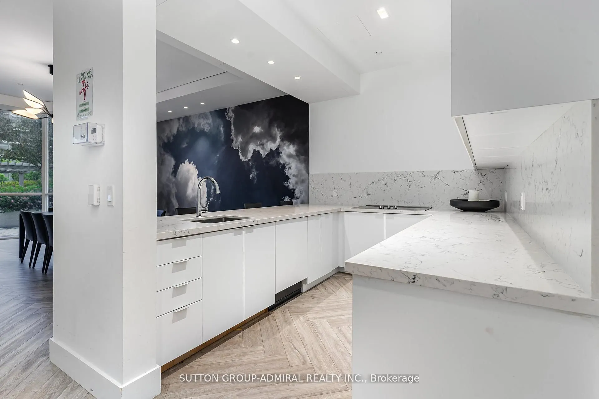 30 Gibbs Road, #2701