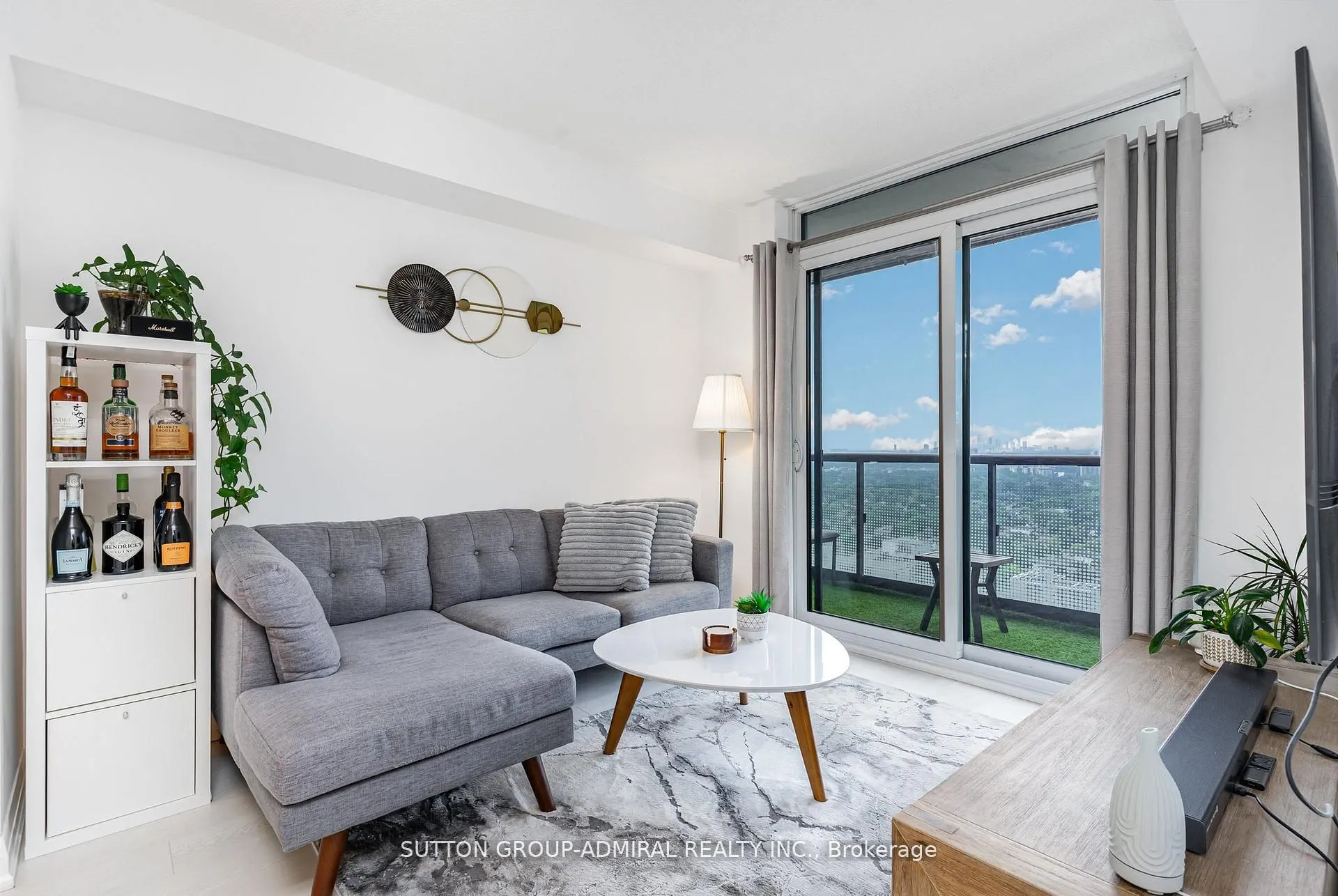 30 Gibbs Road, #2701