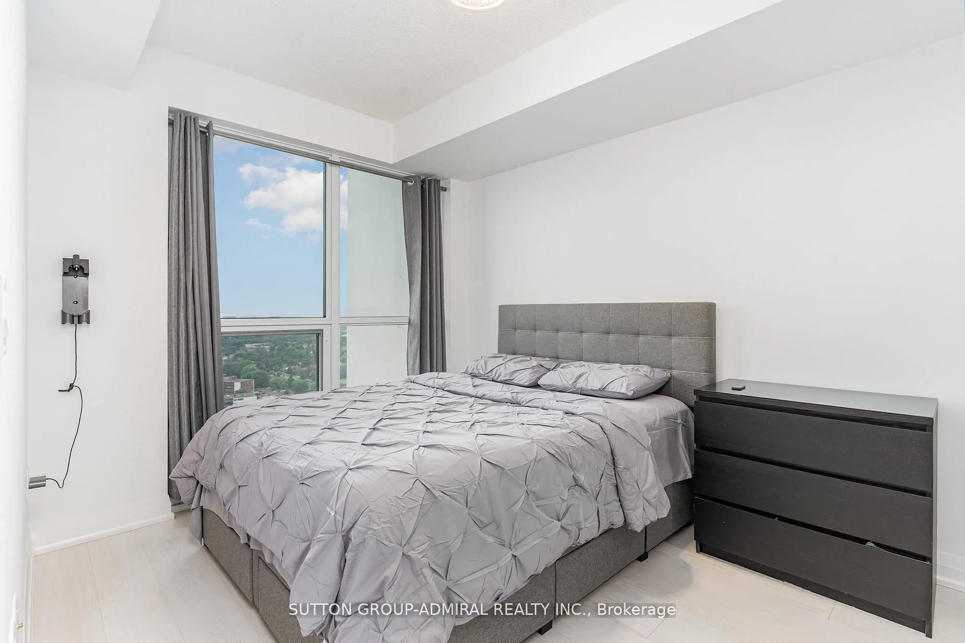 30 Gibbs Road, #2701