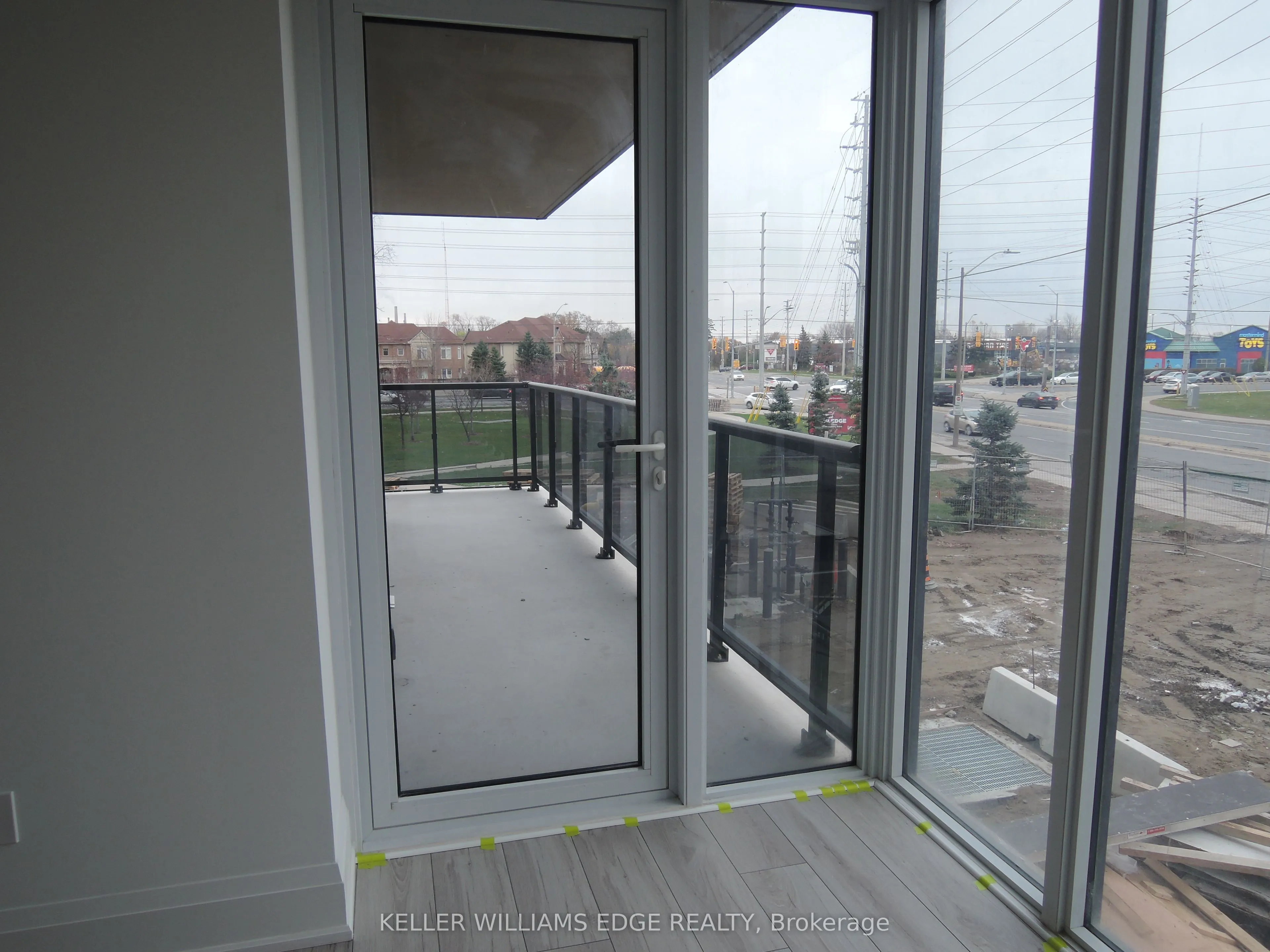 1035 Southdown Road, #208