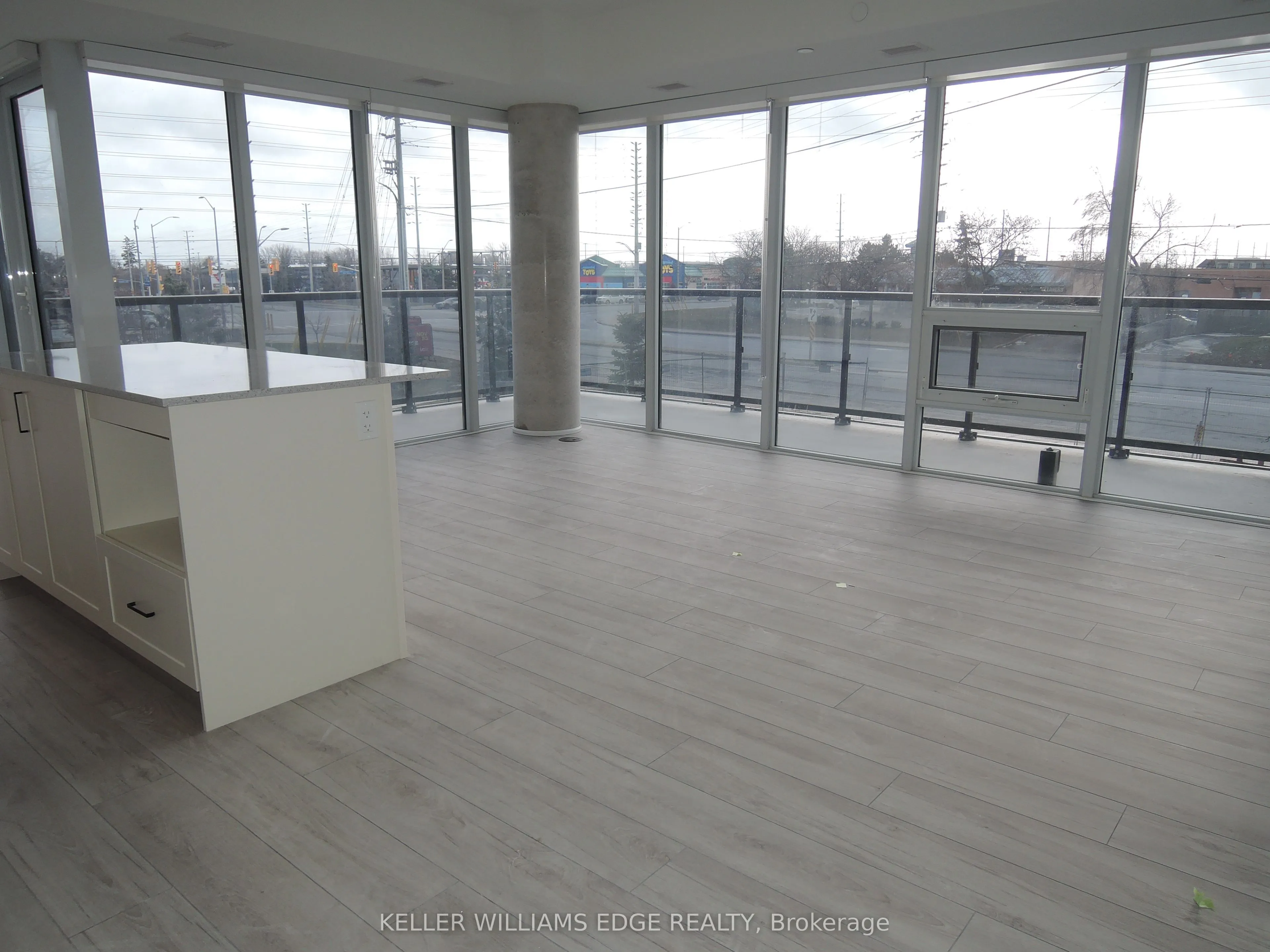 1035 Southdown Road, #208