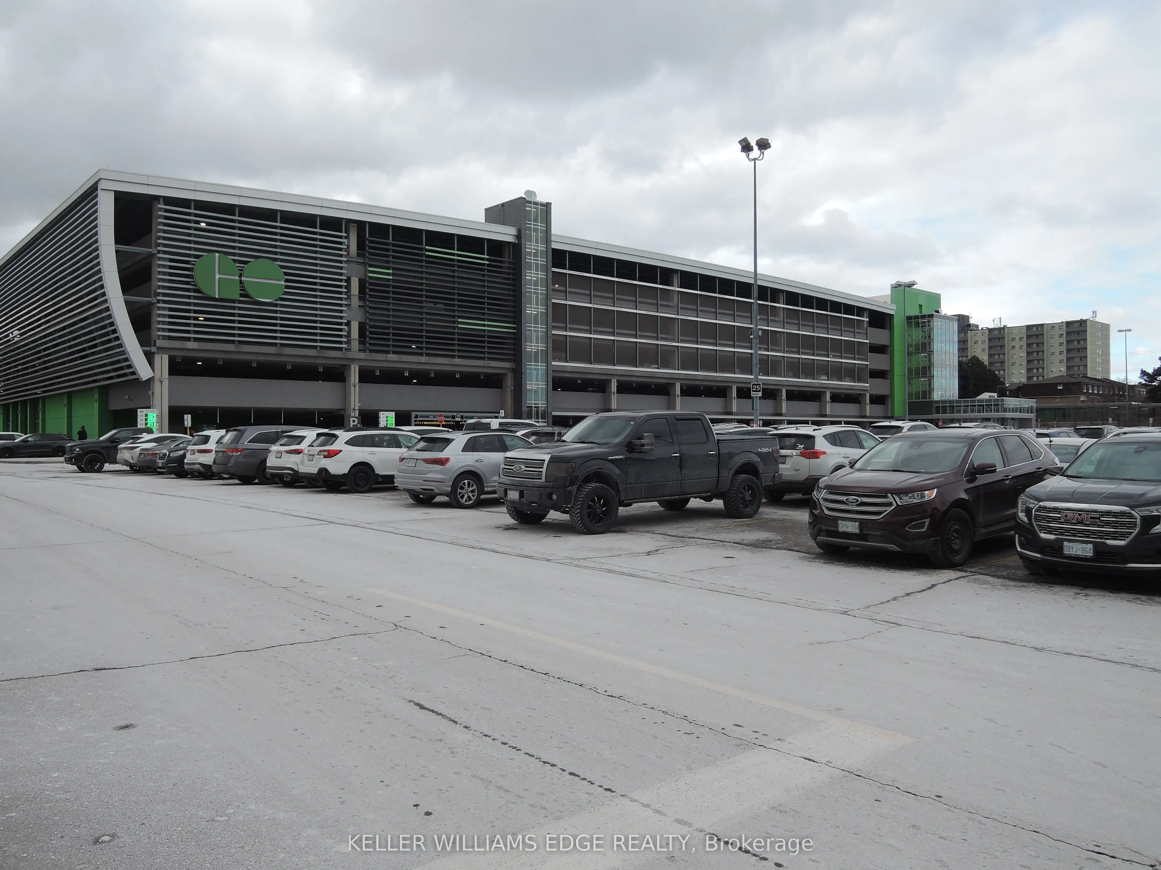 1035 Southdown Road, #208