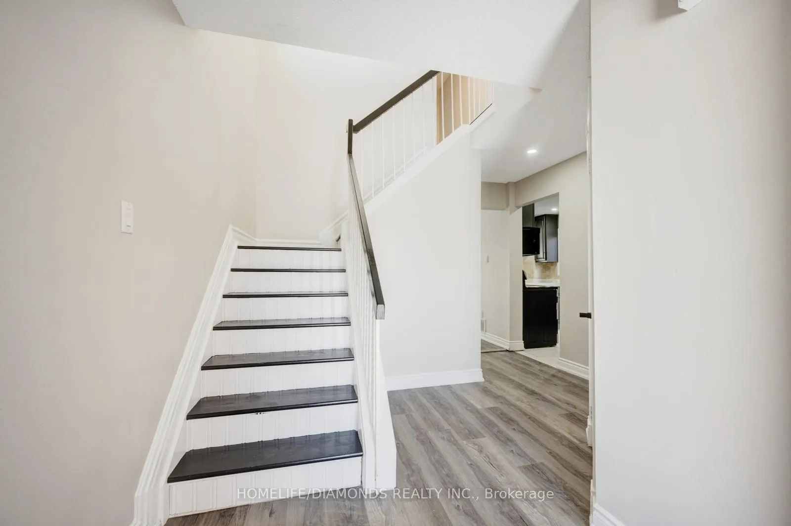79 ECCLESTONE Drive