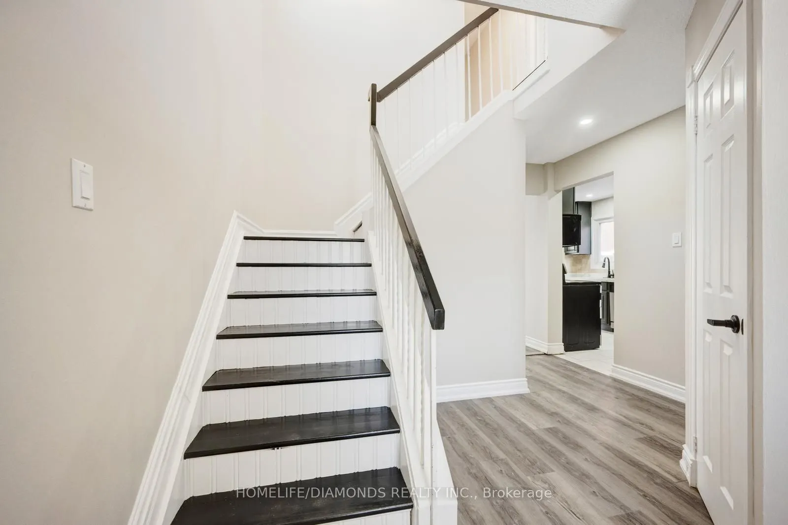79 ECCLESTONE Drive