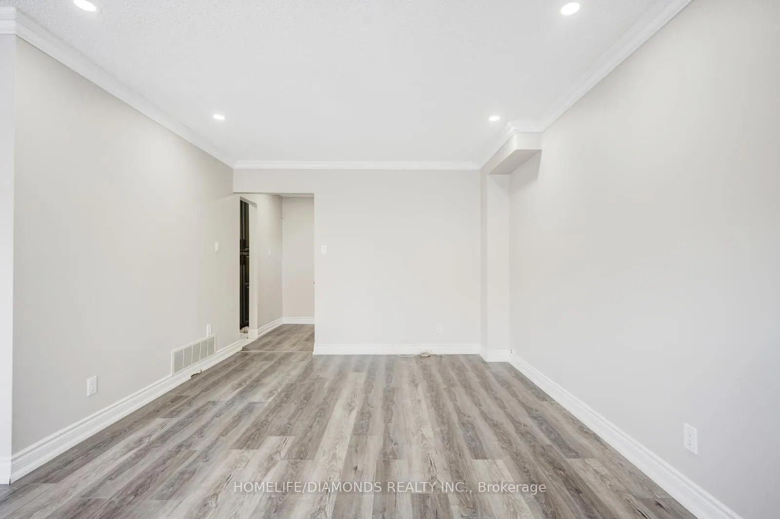 79 ECCLESTONE Drive