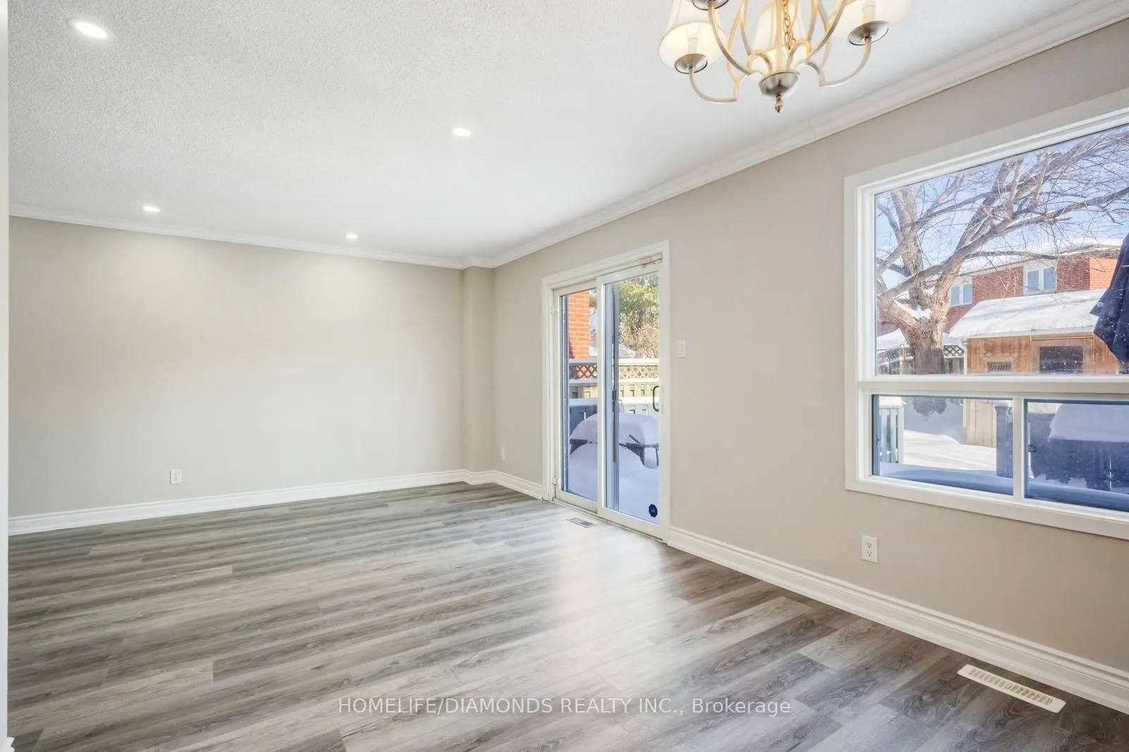 79 ECCLESTONE Drive