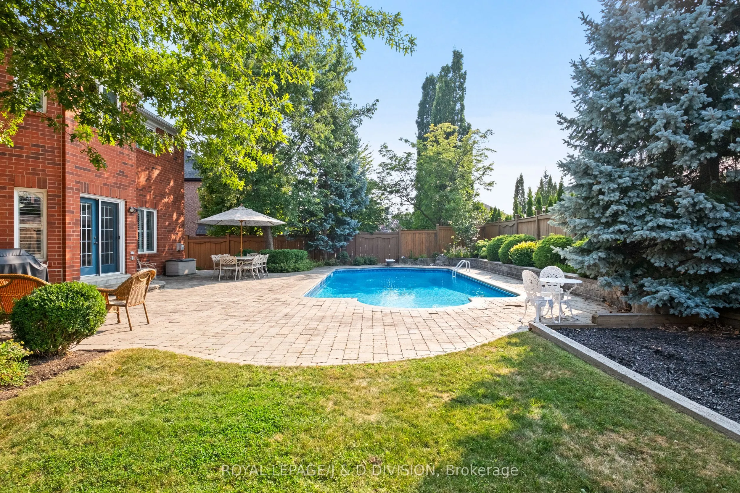 2153 Manor Hill Drive