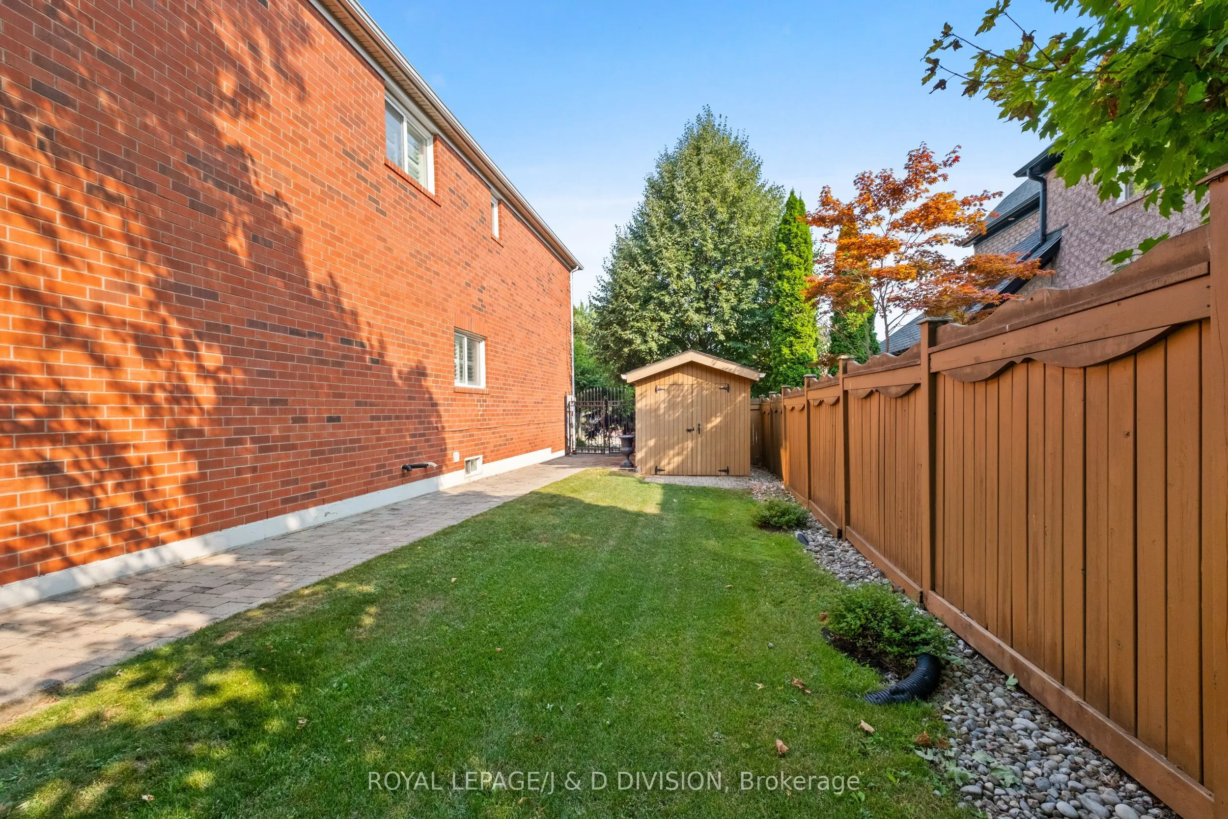 2153 Manor Hill Drive