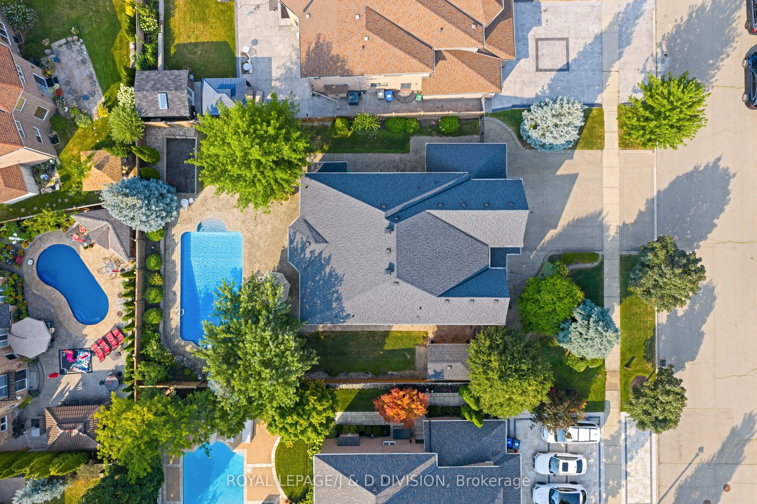 2153 Manor Hill Drive