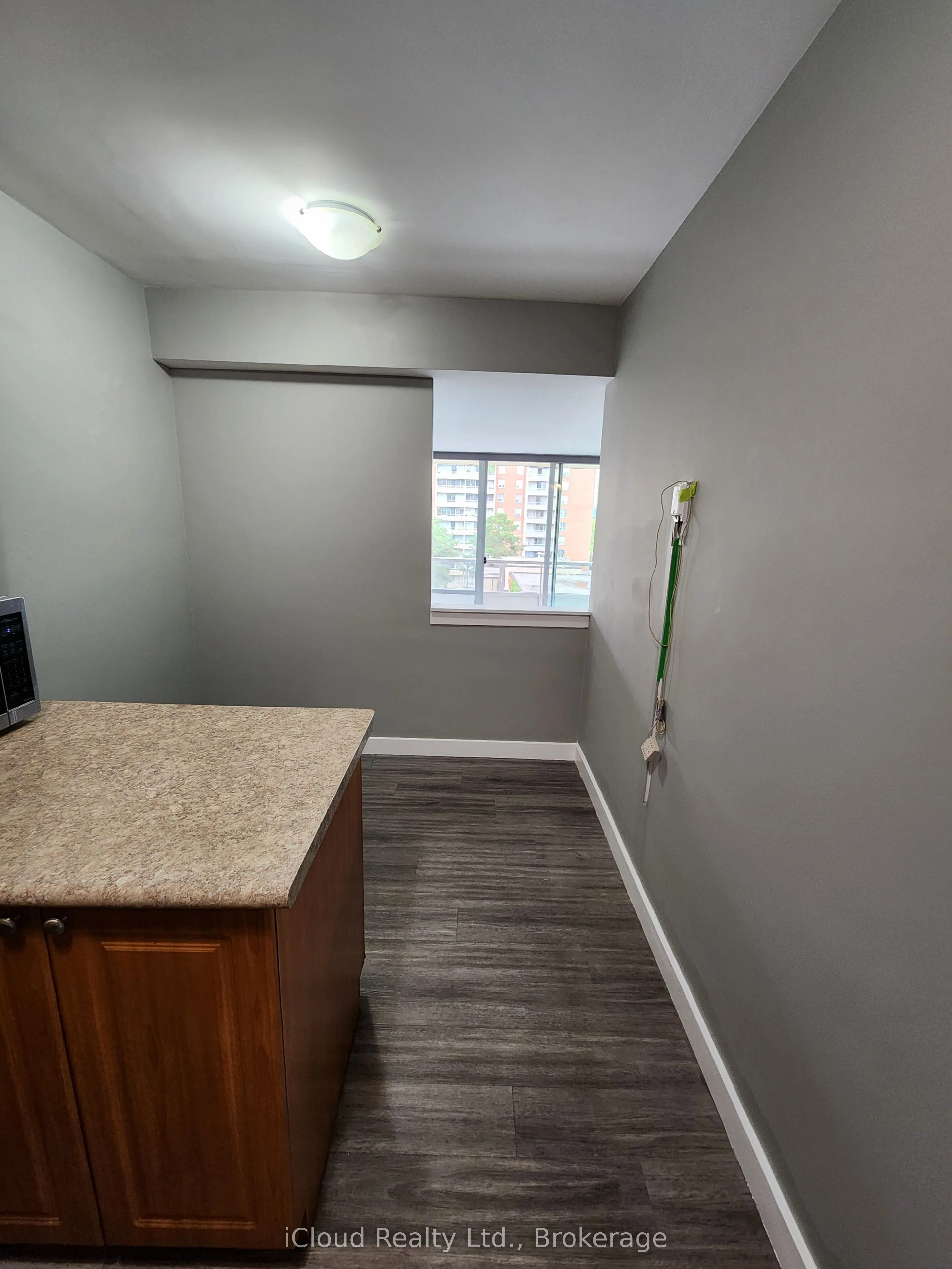 25 Four Winds Drive, #609