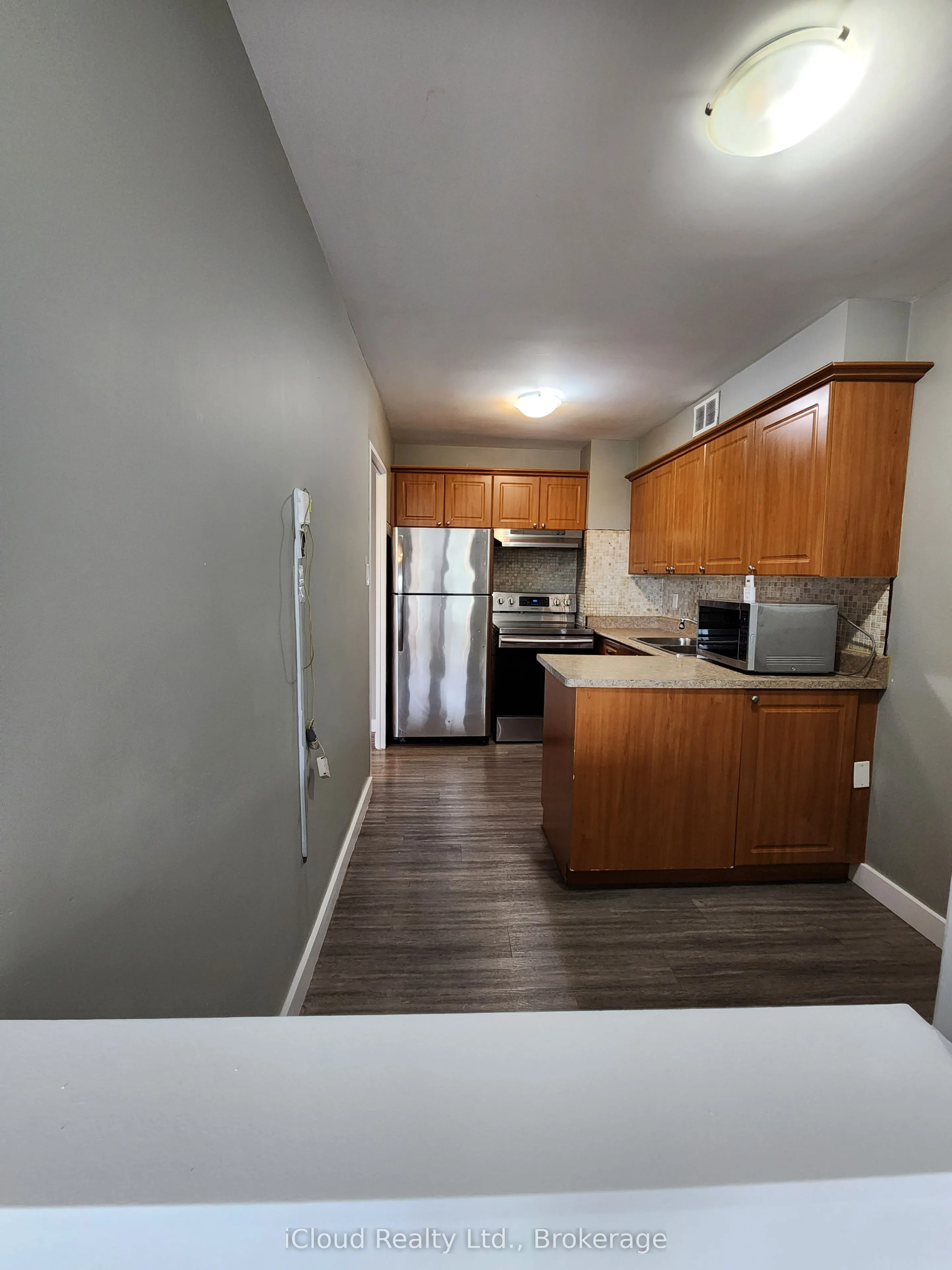 25 Four Winds Drive, #609