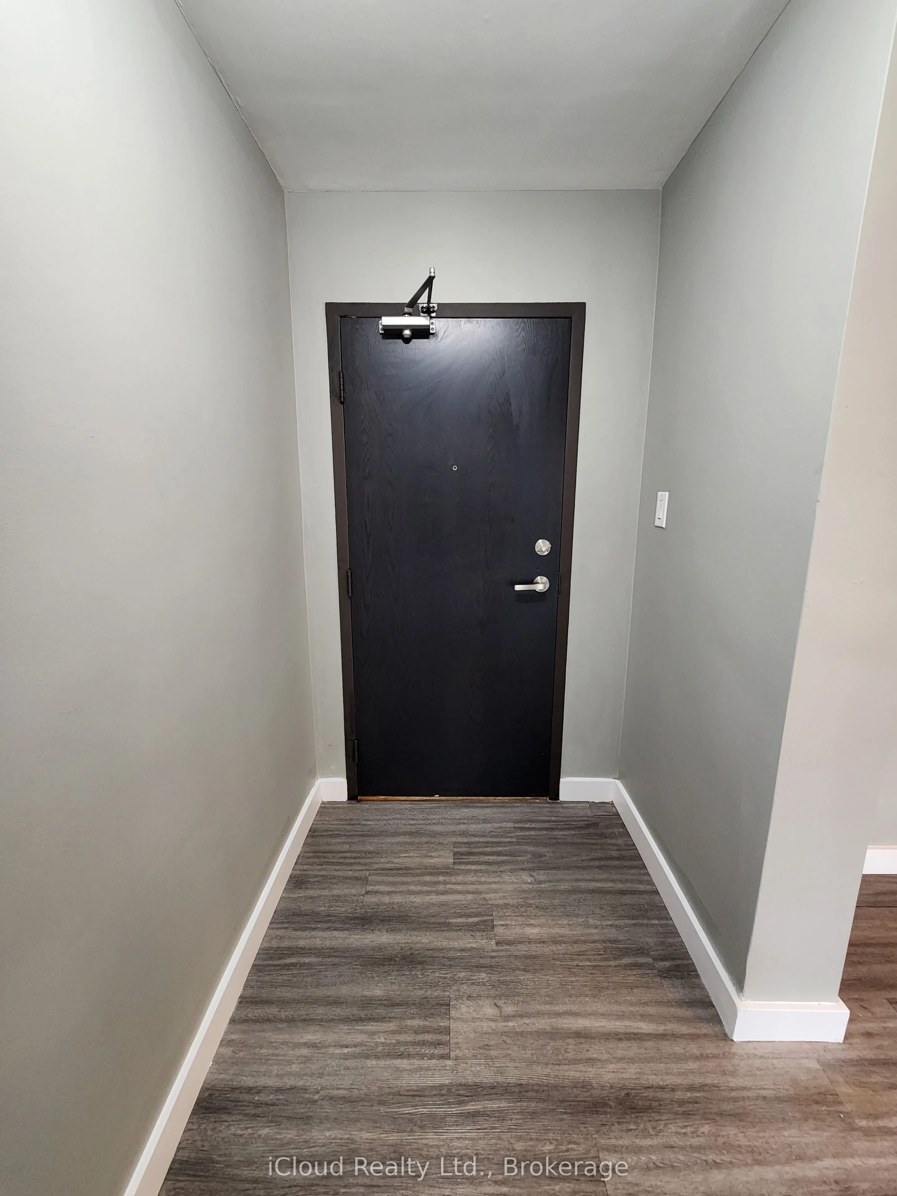 25 Four Winds Drive, #609