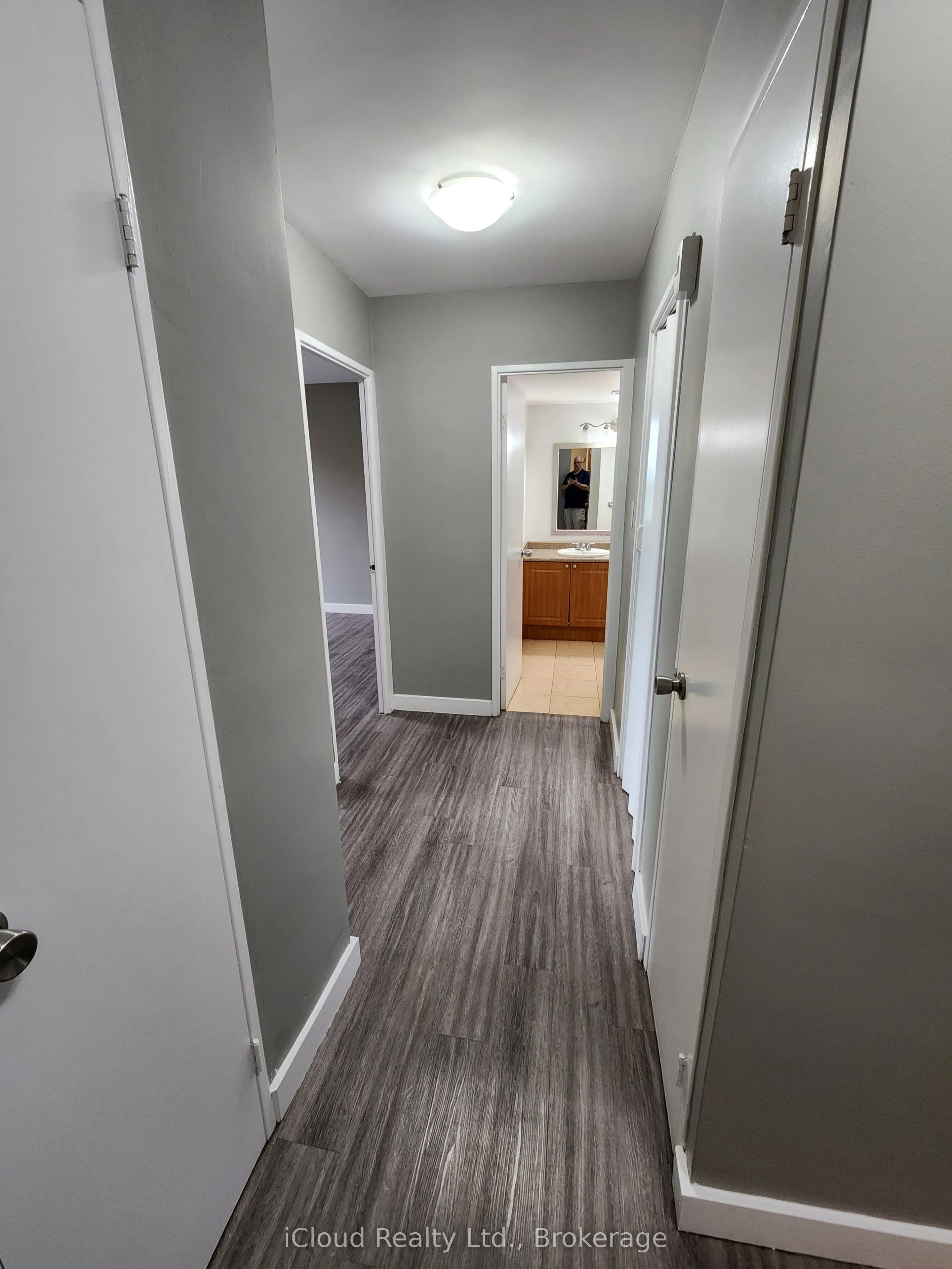 25 Four Winds Drive, #609