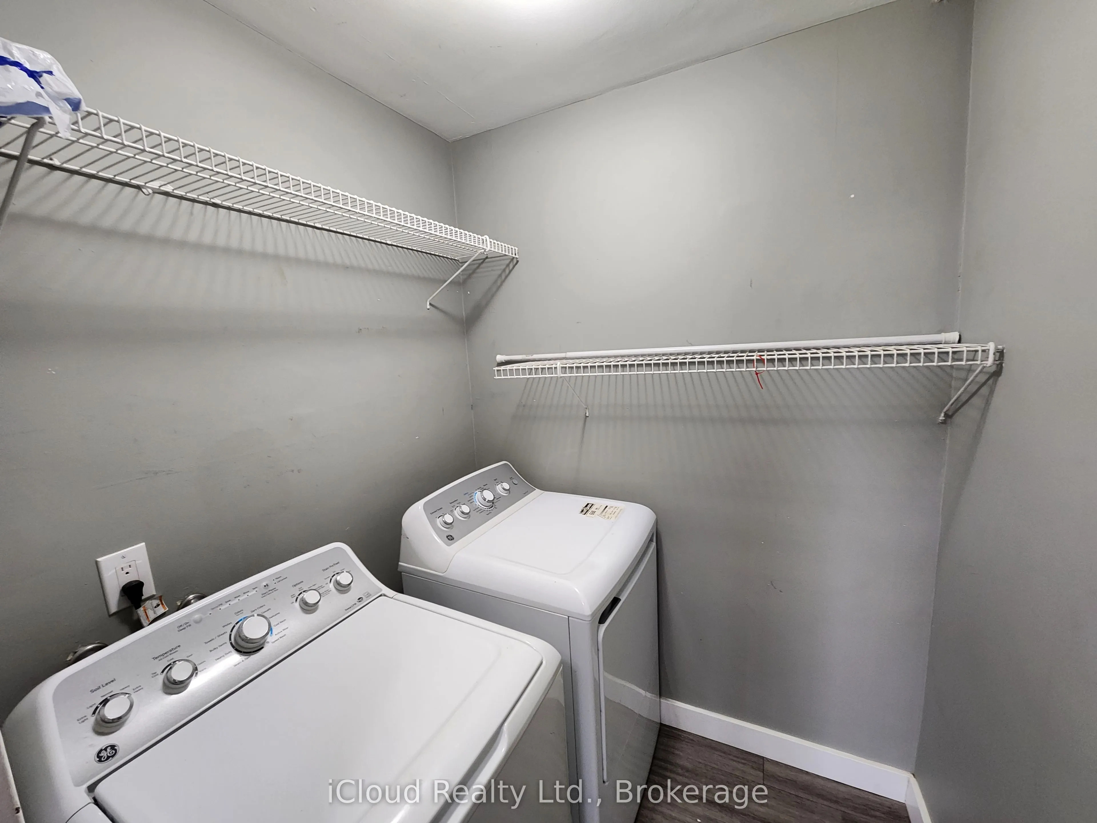 25 Four Winds Drive, #609