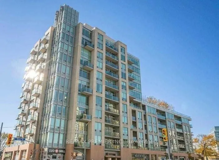 3391 Bloor Street W, #411