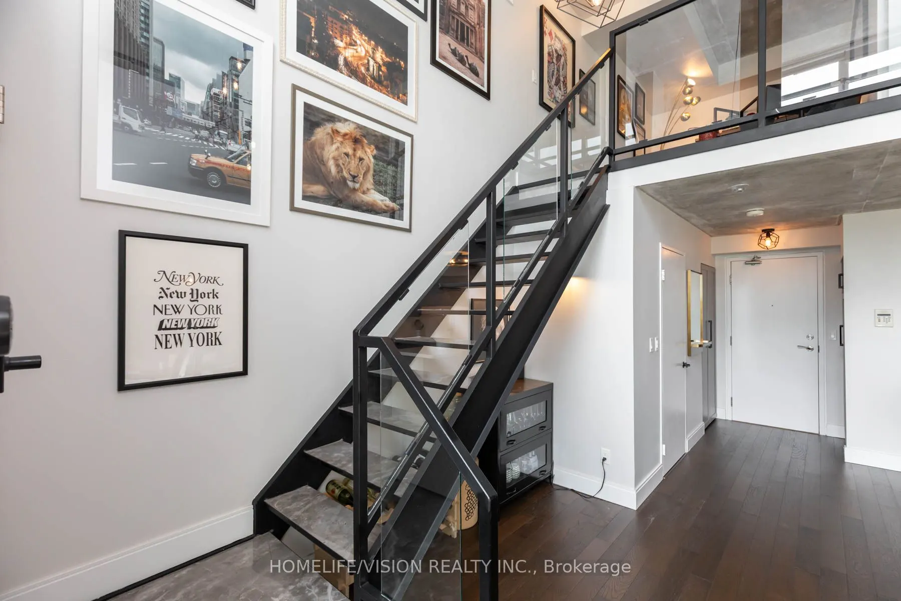250 Manitoba Street, #704