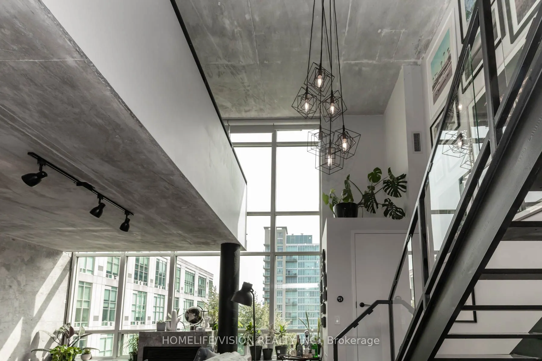 250 Manitoba Street, #704