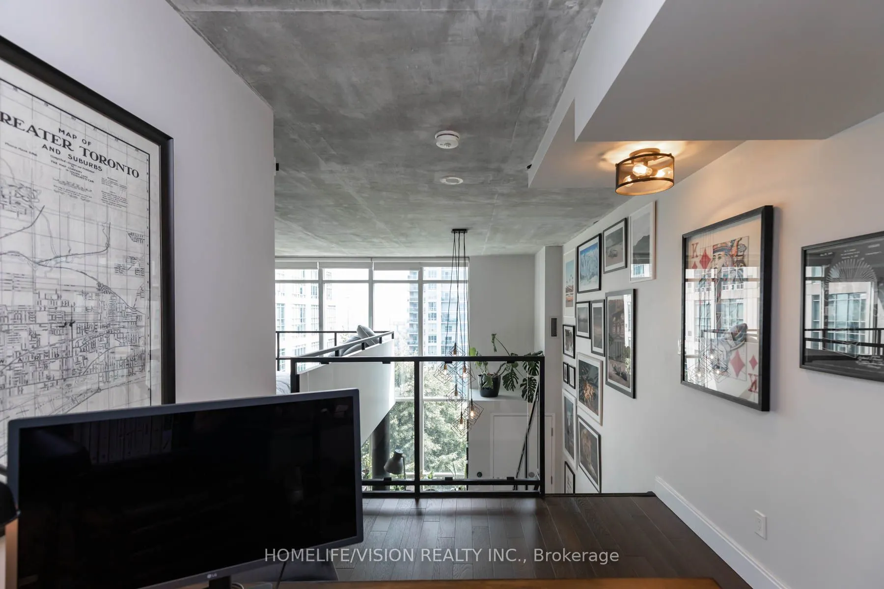 250 Manitoba Street, #704