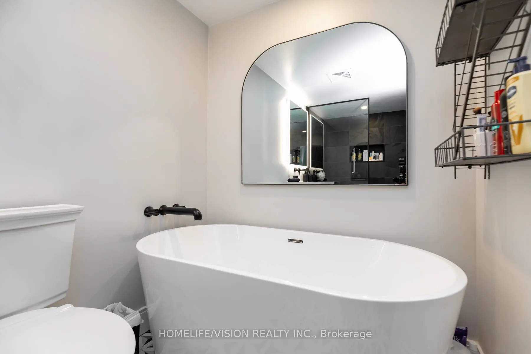 250 Manitoba Street, #704