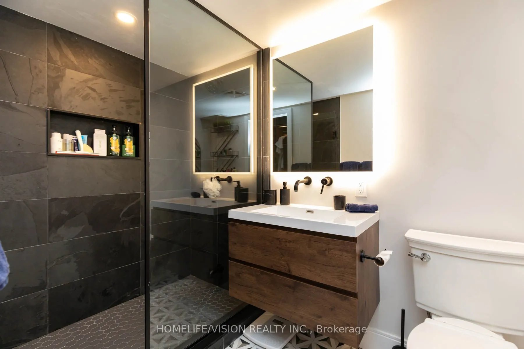 250 Manitoba Street, #704