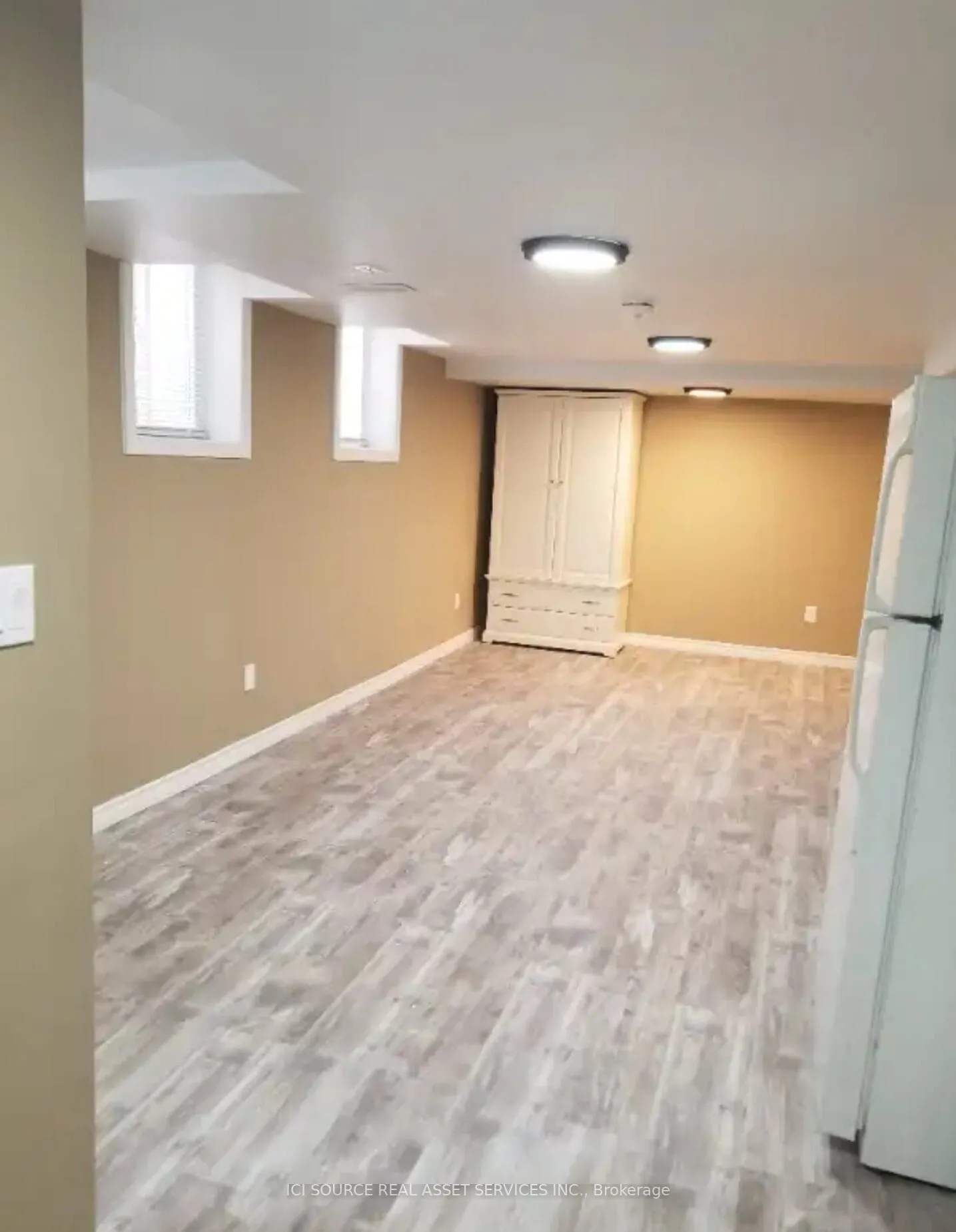 20 Plover Place