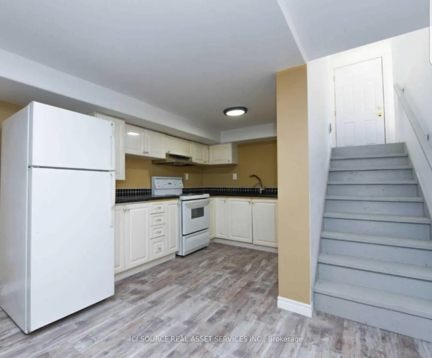 20 Plover Place