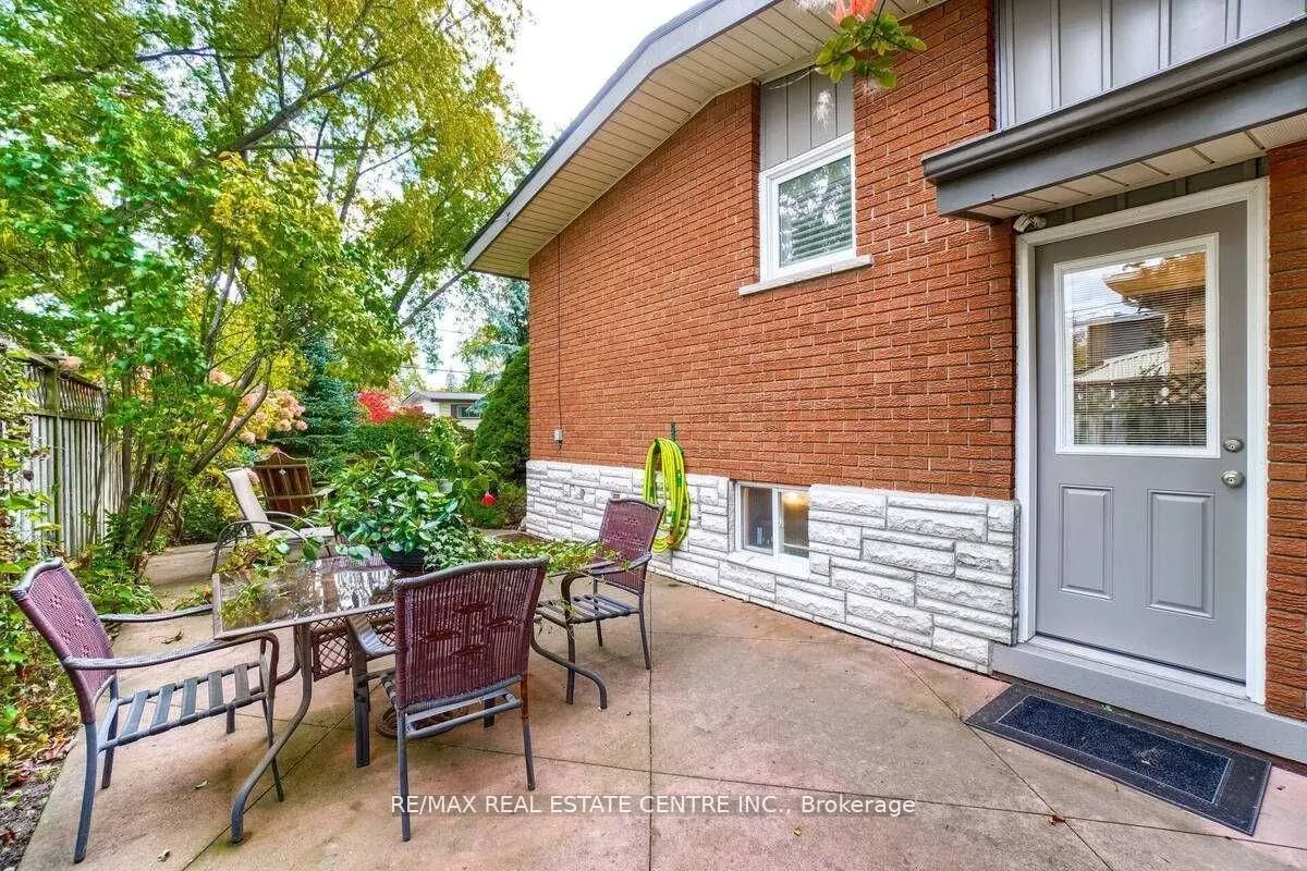 5386 Mericourt Road